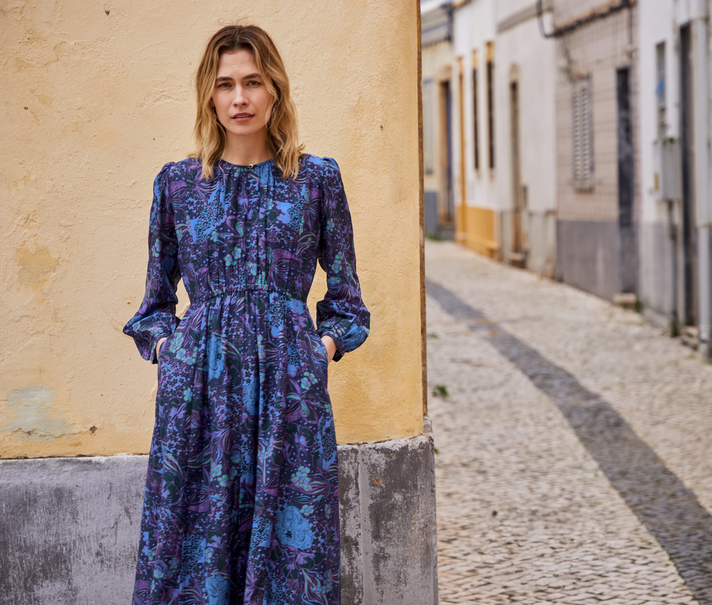 Riobon border nermaid dressブルー Lumignon A-line High Neck Floor-Length Lace Chiffon Bridesmaid Dress