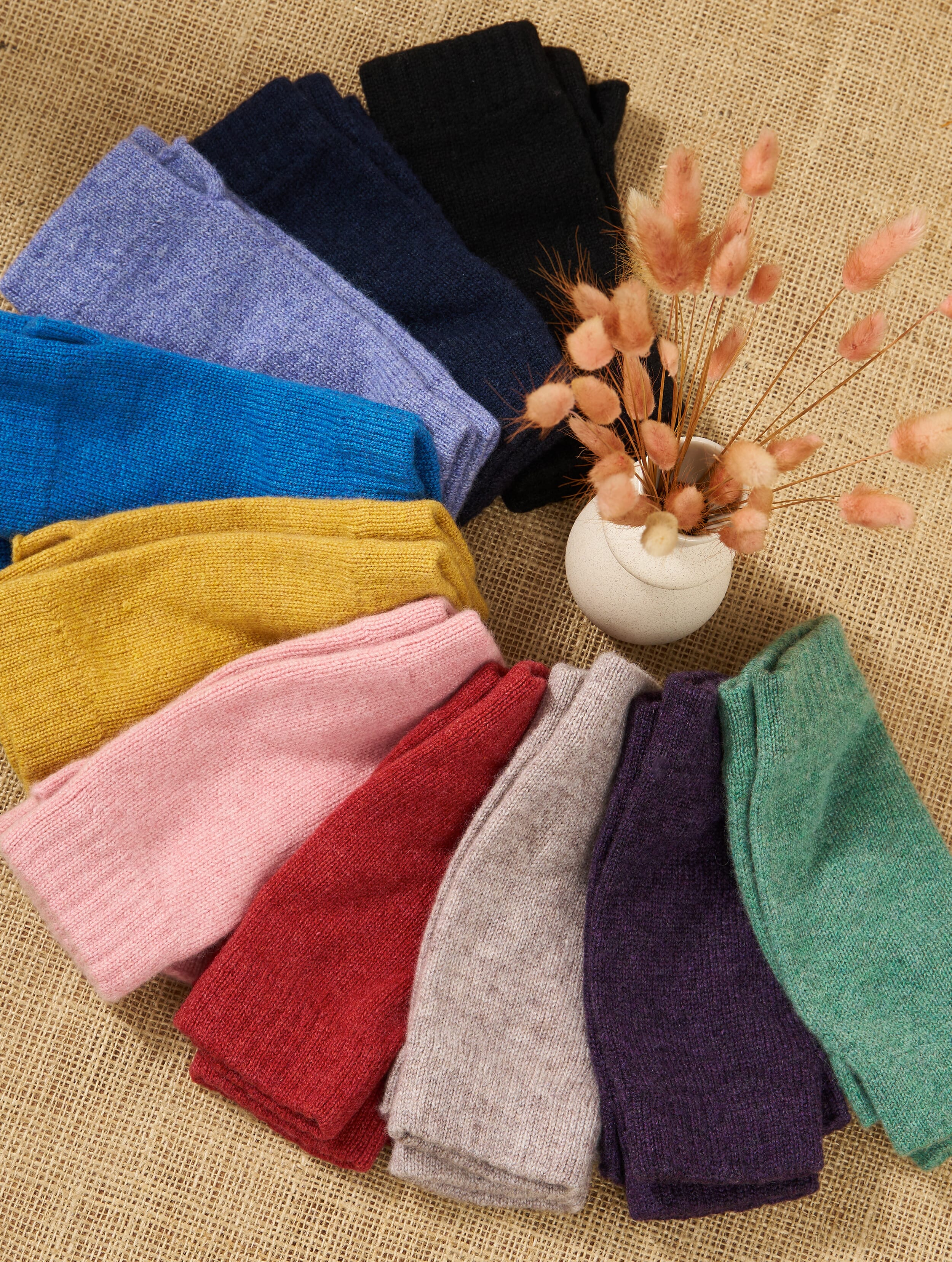 Cashmere Hats & Gloves | Women's Accessories | Brora