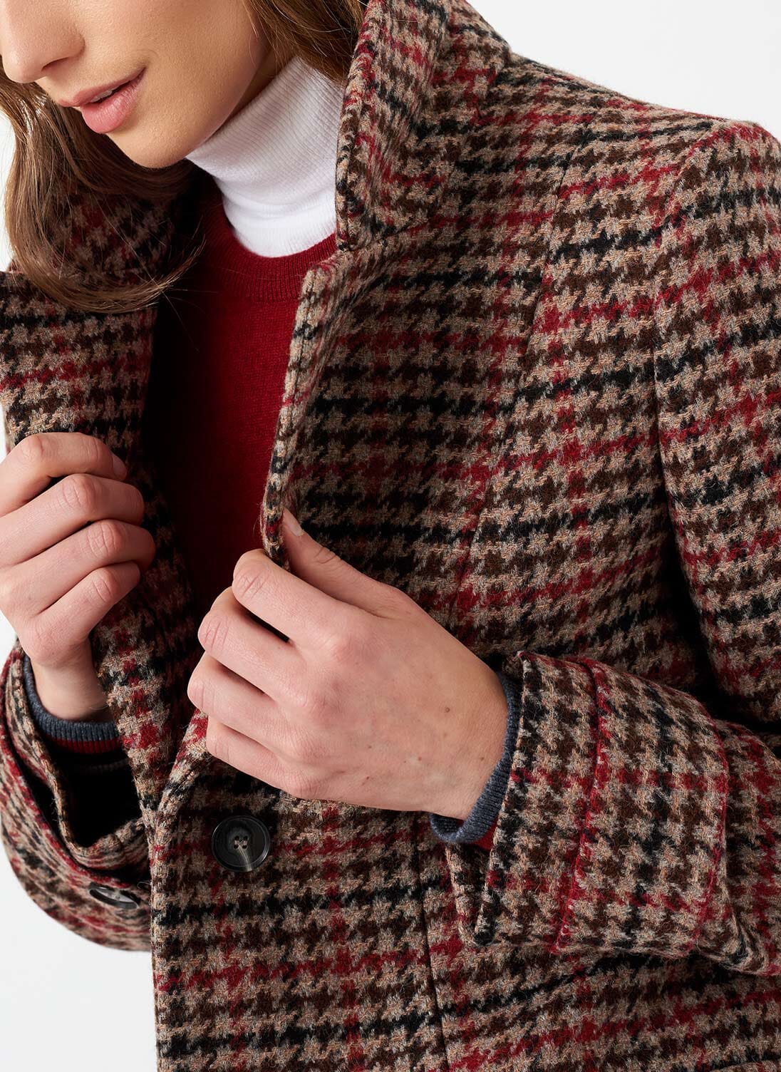 Houndstooth Wool Coat in Otter Check Women s Coats Brora