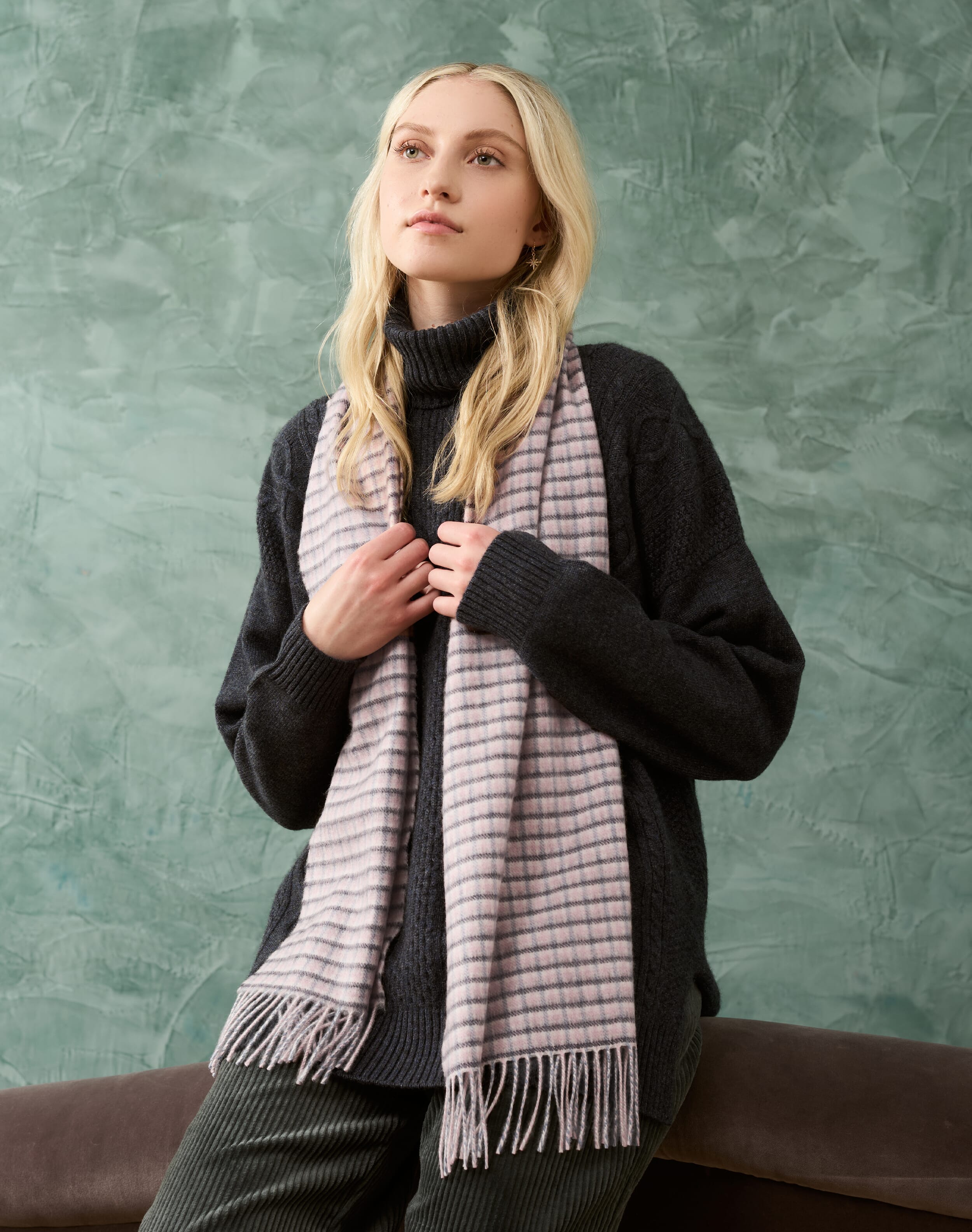 Brora Cashmere Plaid Scarf Rose