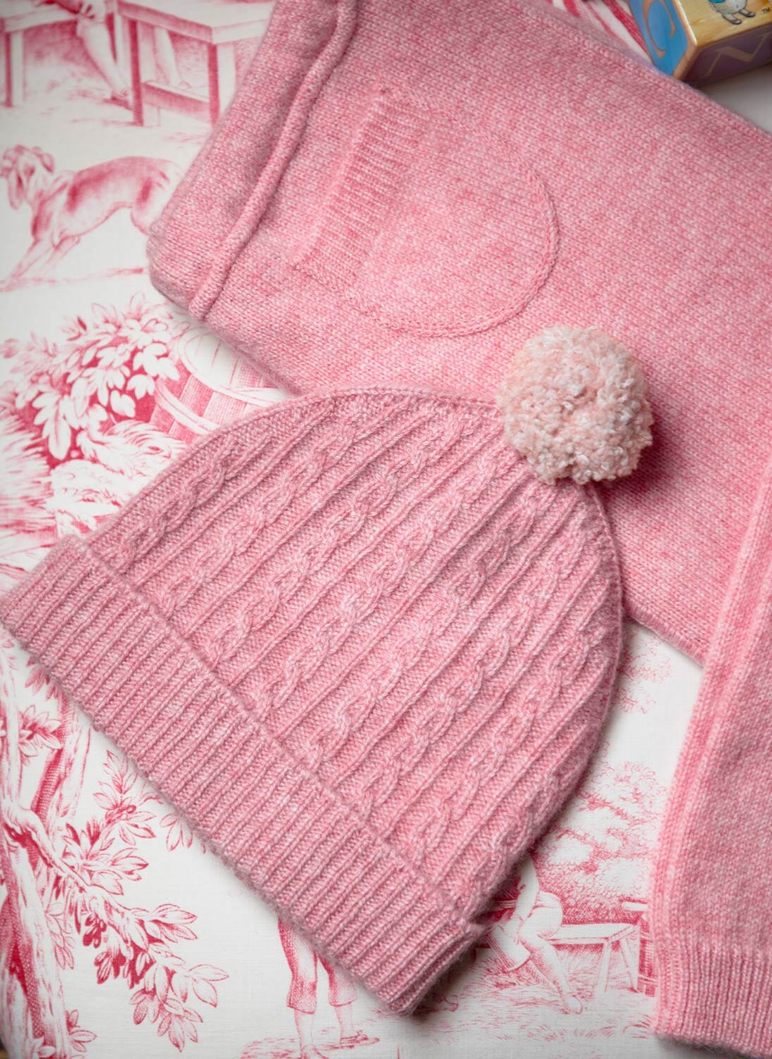 Cashmere Pom Pom Hat Petal