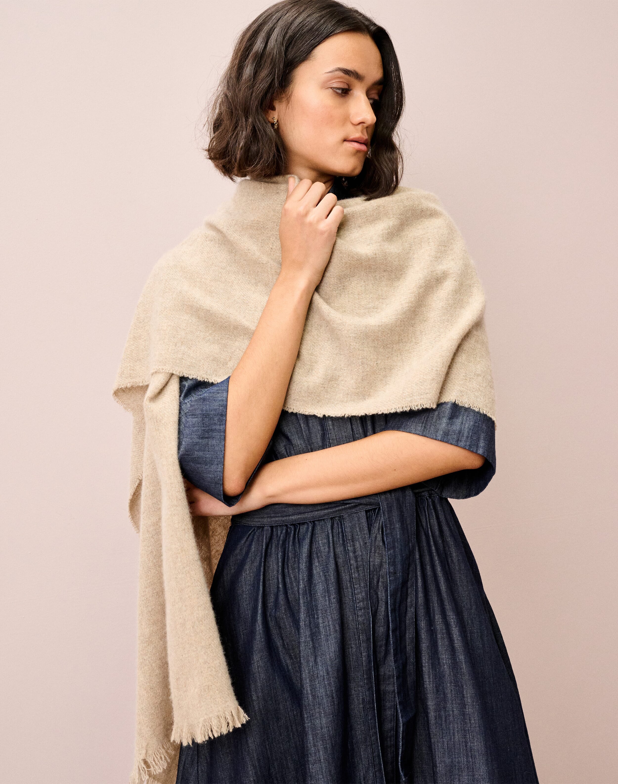 Cashmere Stole in Oatmeal | Scottish Cashmere | Accessories