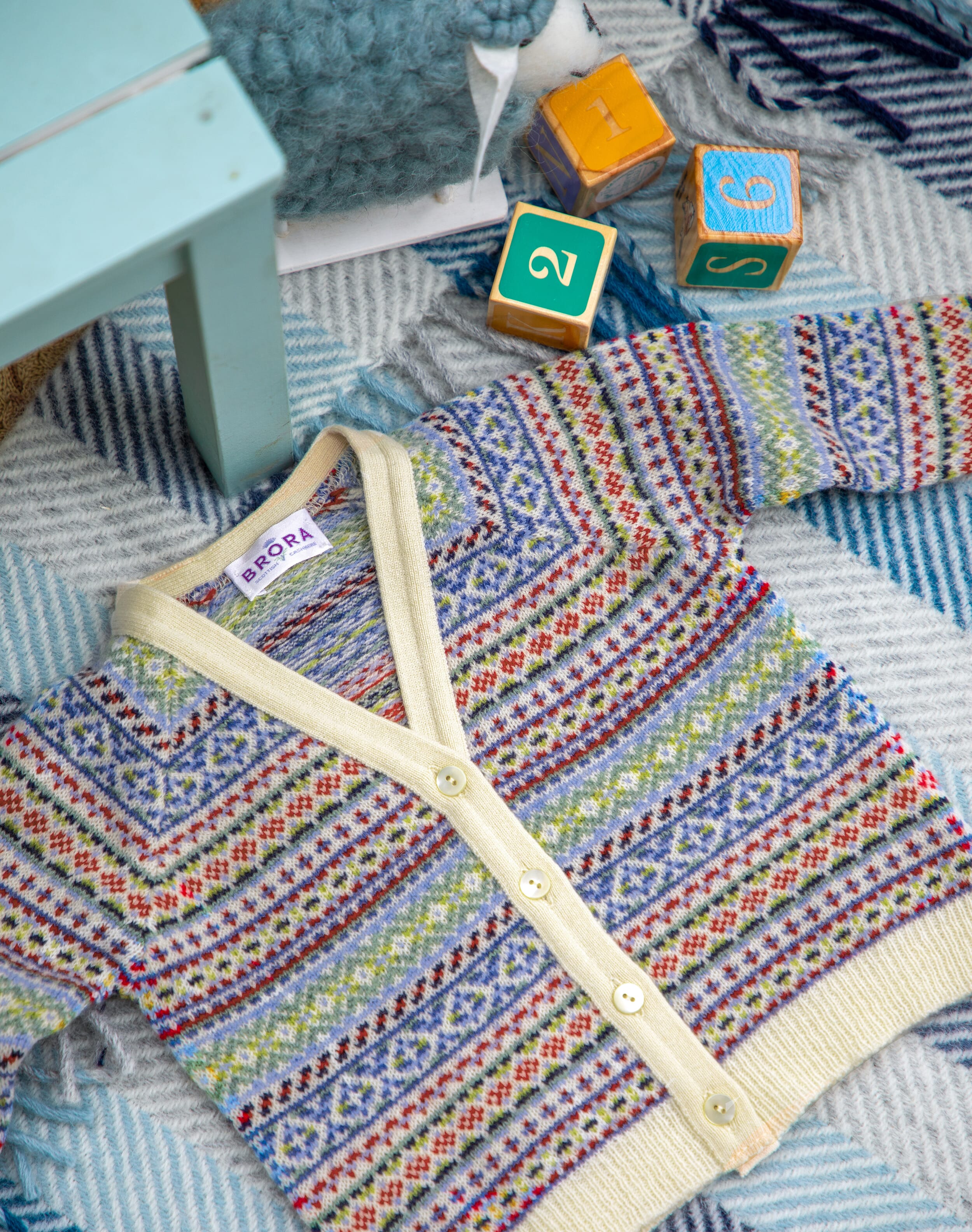 Babies Cashmere Fair Isle Cardigan in White | Brora Black Friday