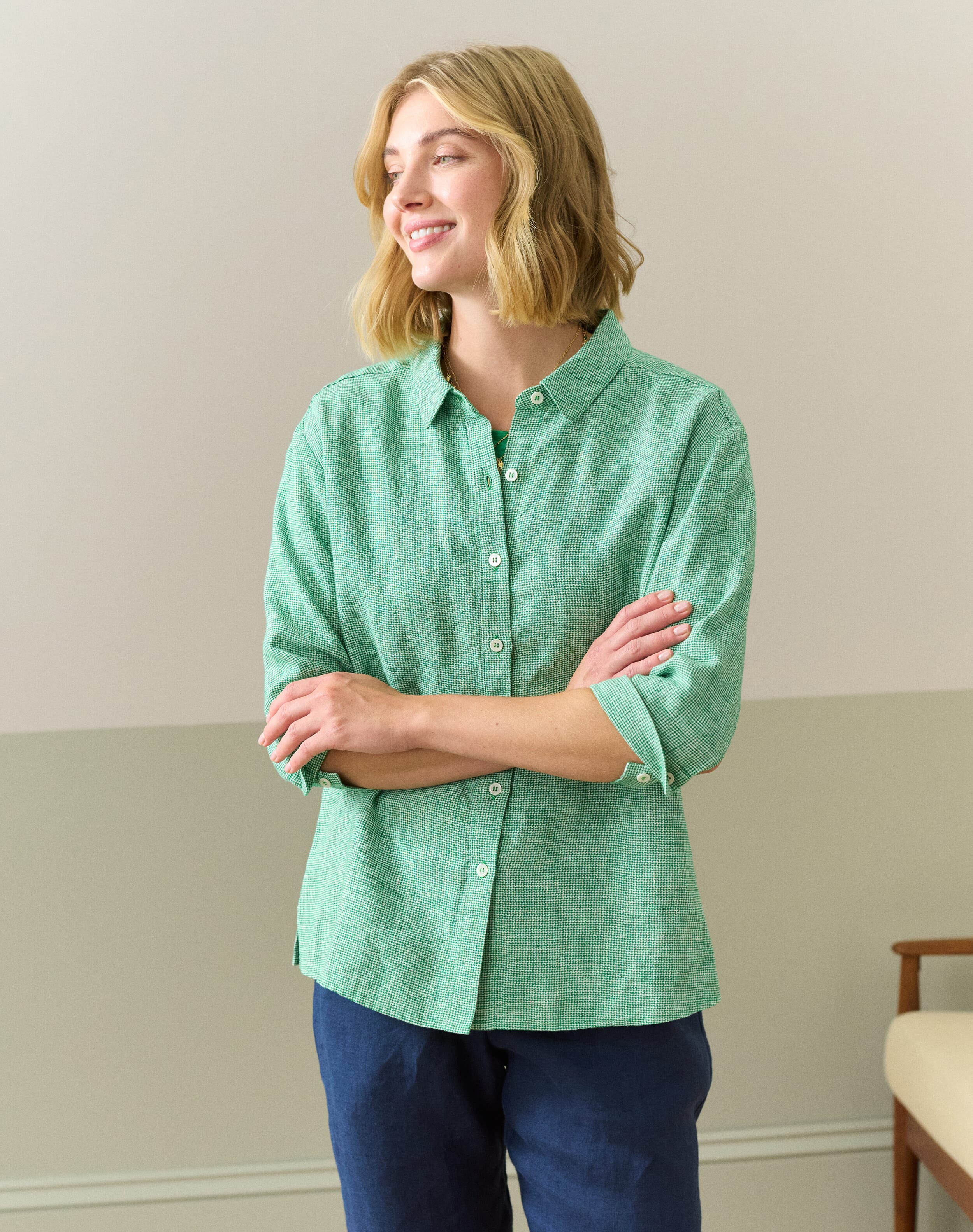 Fine Houndstooth Linen Shirt in Emerald | Women's | Brora Clearance