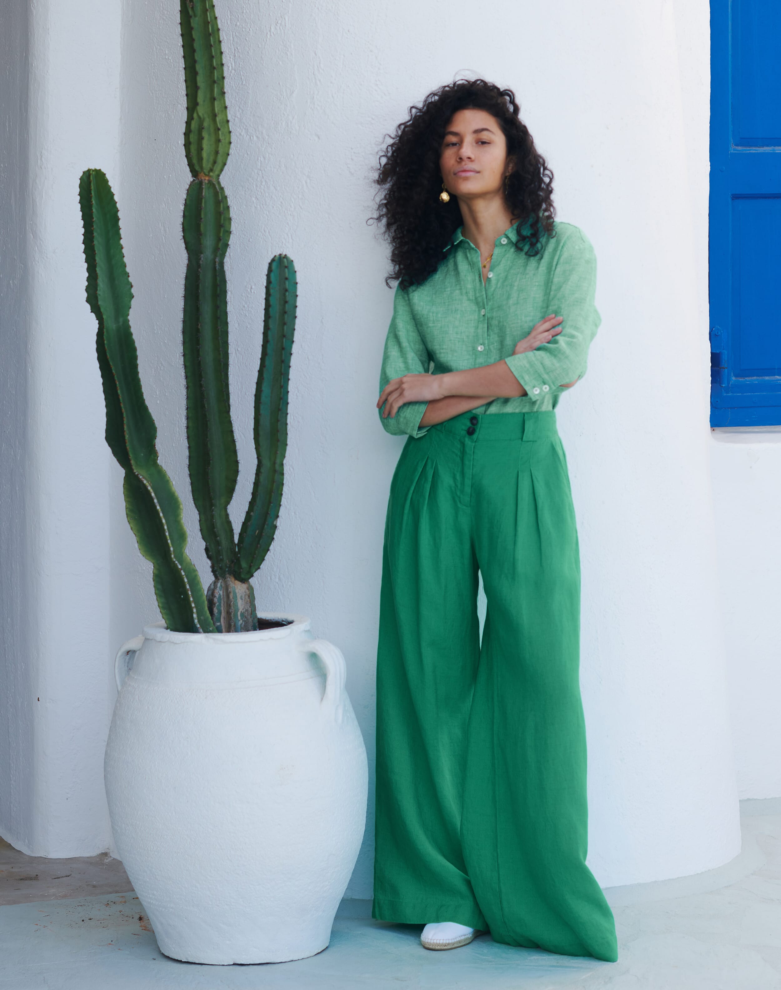 NEAT LINEN H CHECK｜SROUSERS - Green 46 Fine Houndstooth Linen Shirt in Emerald | Women's | Brora Clearance