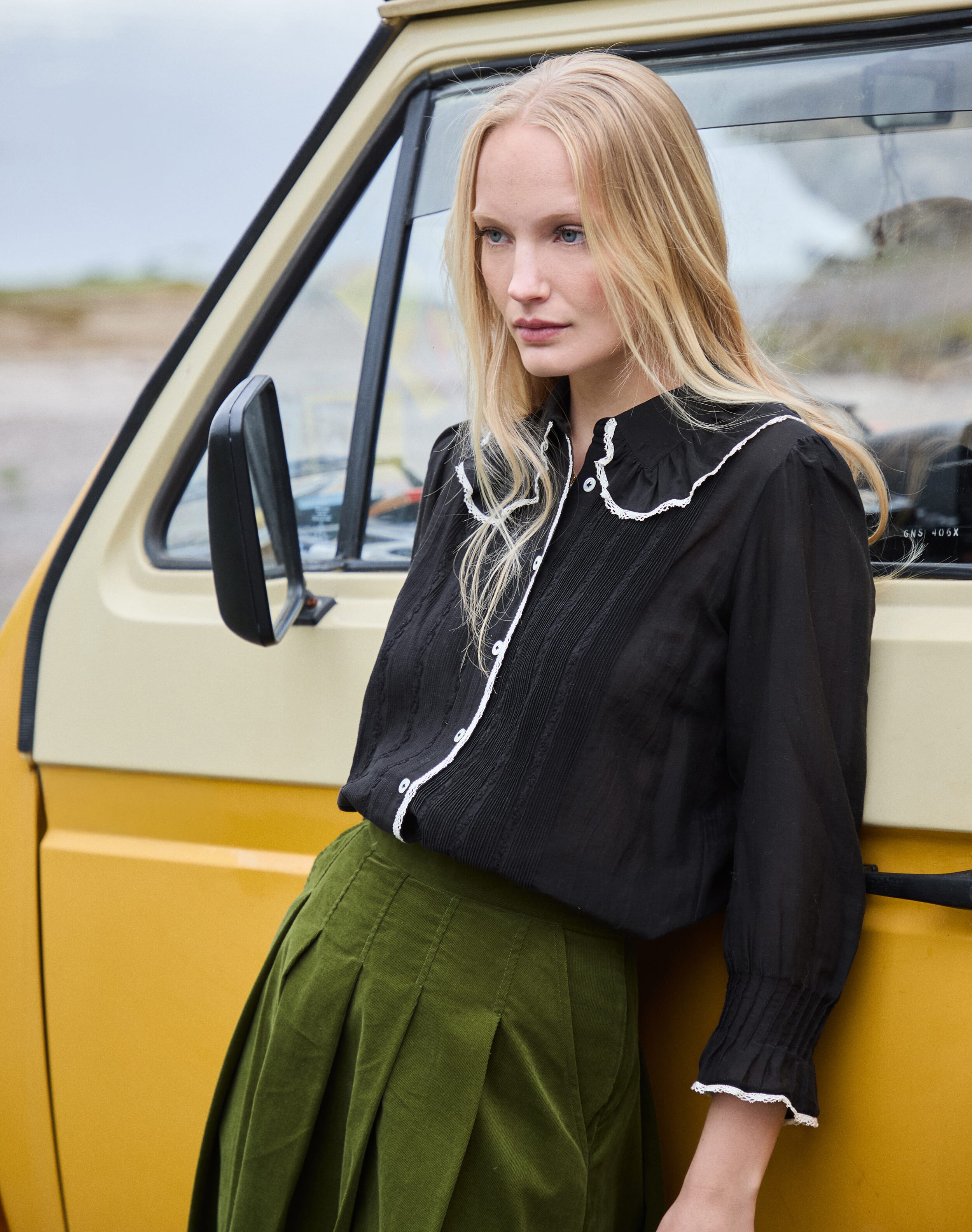 Brora Guipure Lace Skirt