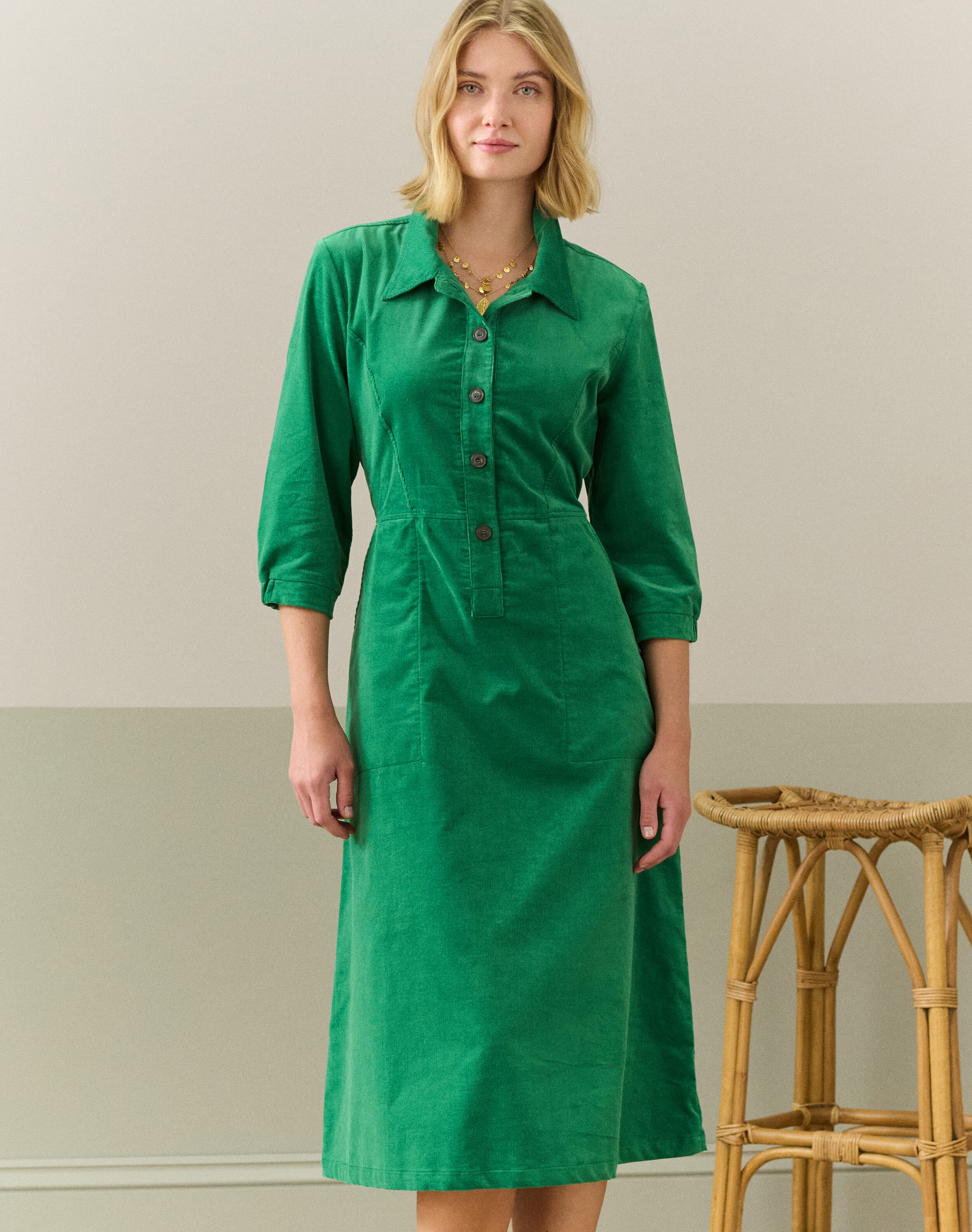 Brora Needlecord Shirt Dress Leaf green  - Size: 6