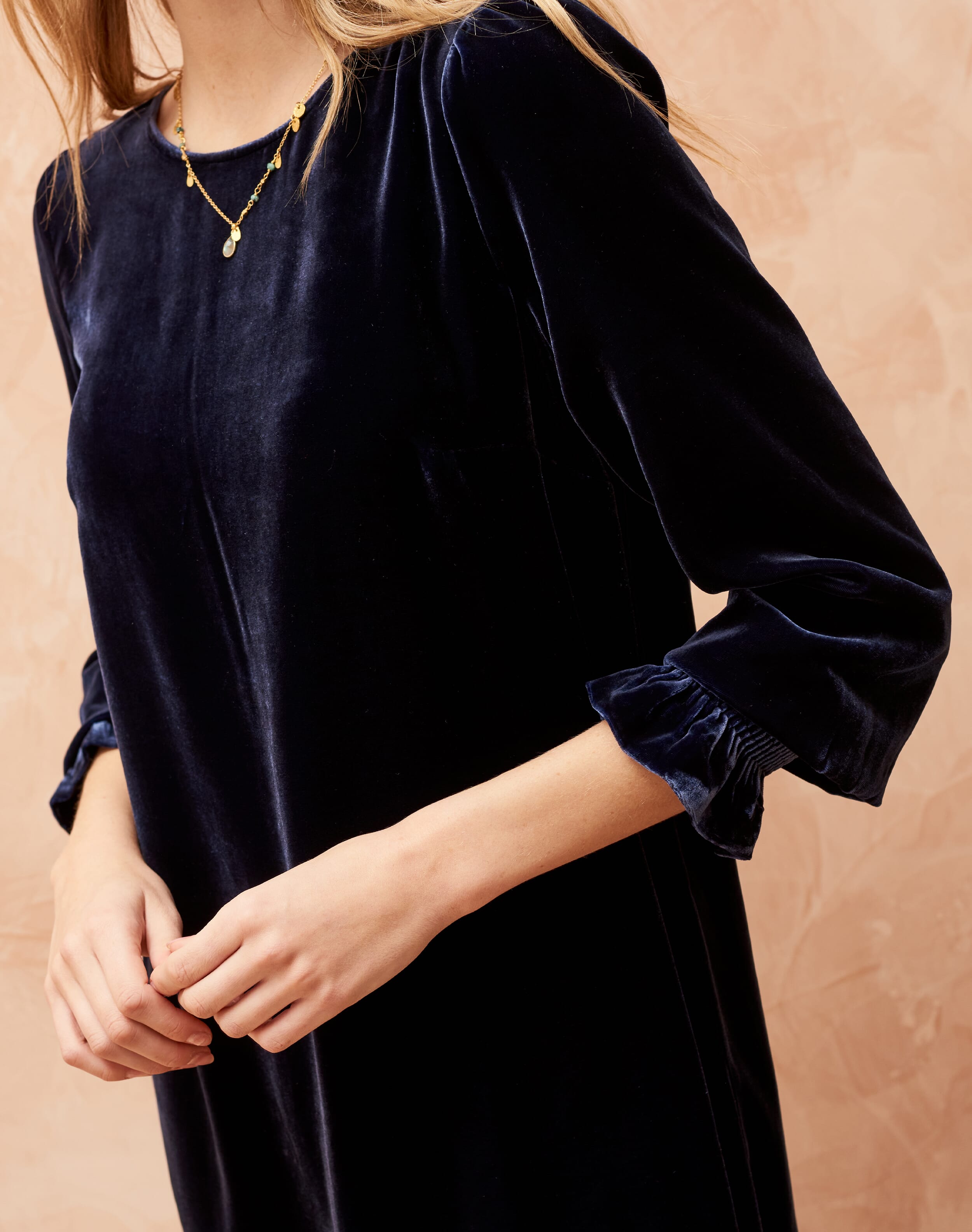 Brora velvet dress discount