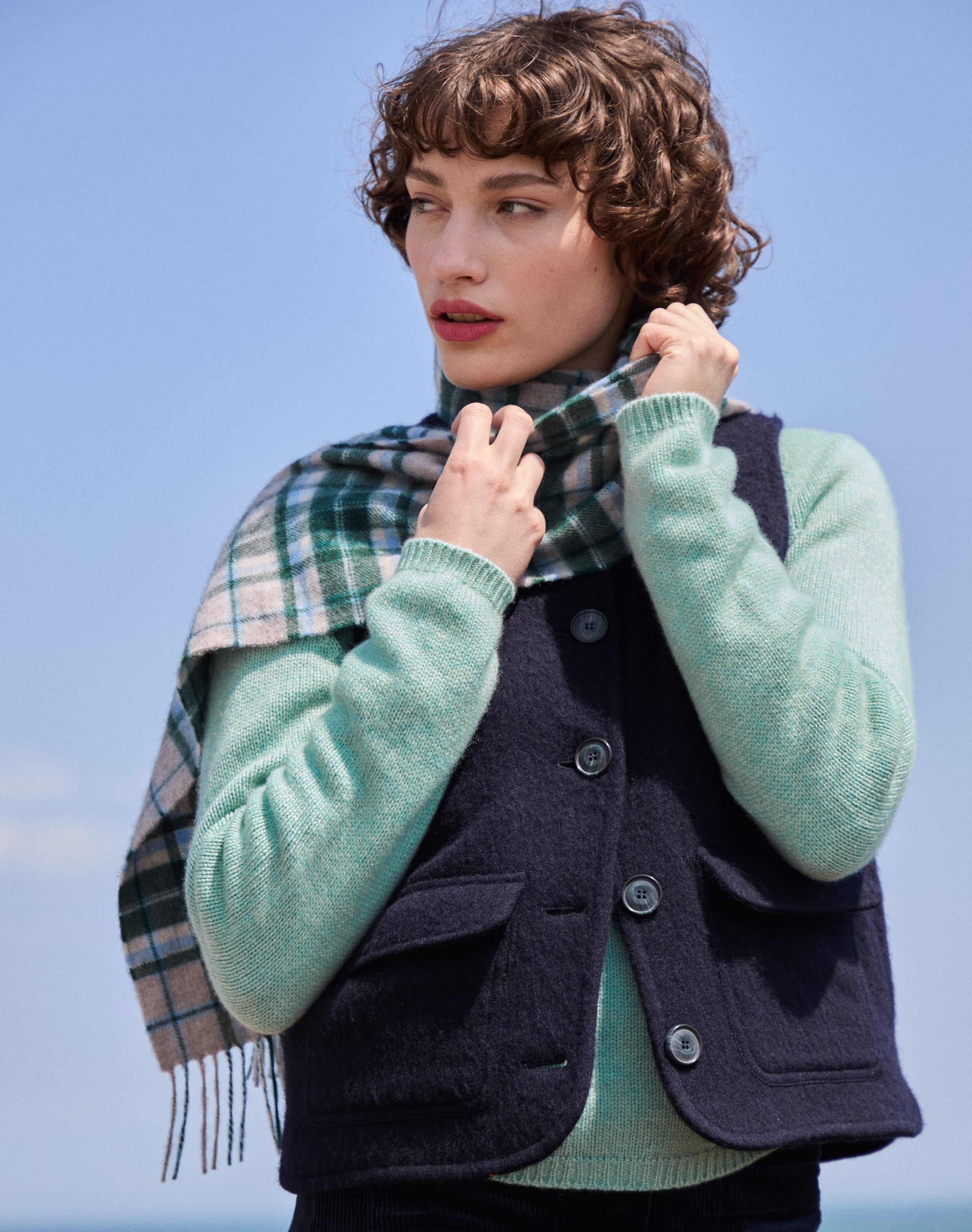 Brora Merino Wool Gilet Ink