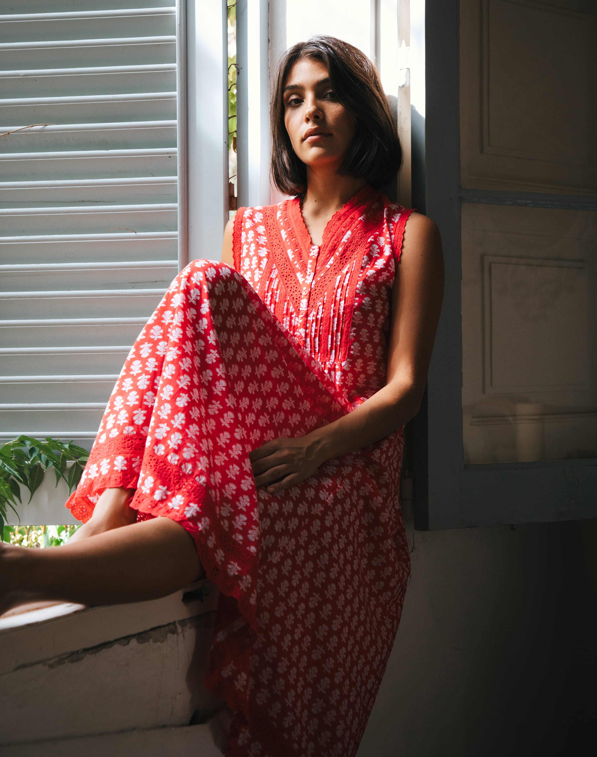 Brora Organic Cotton Block Print Nighty Cherry & white  - Size: 12-14