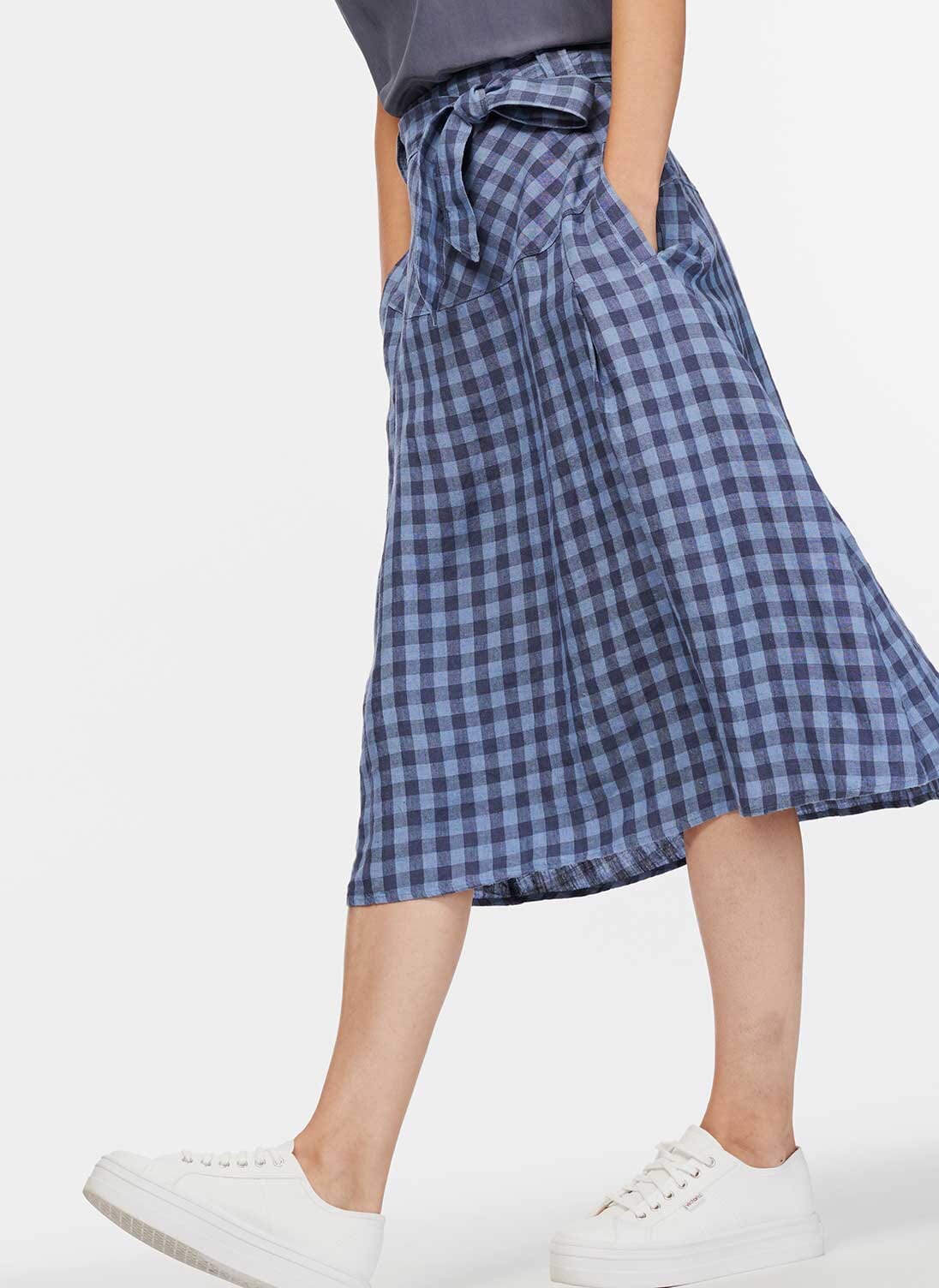 Chambray Gingham Linen Skirt | Women's Clothing | Brora