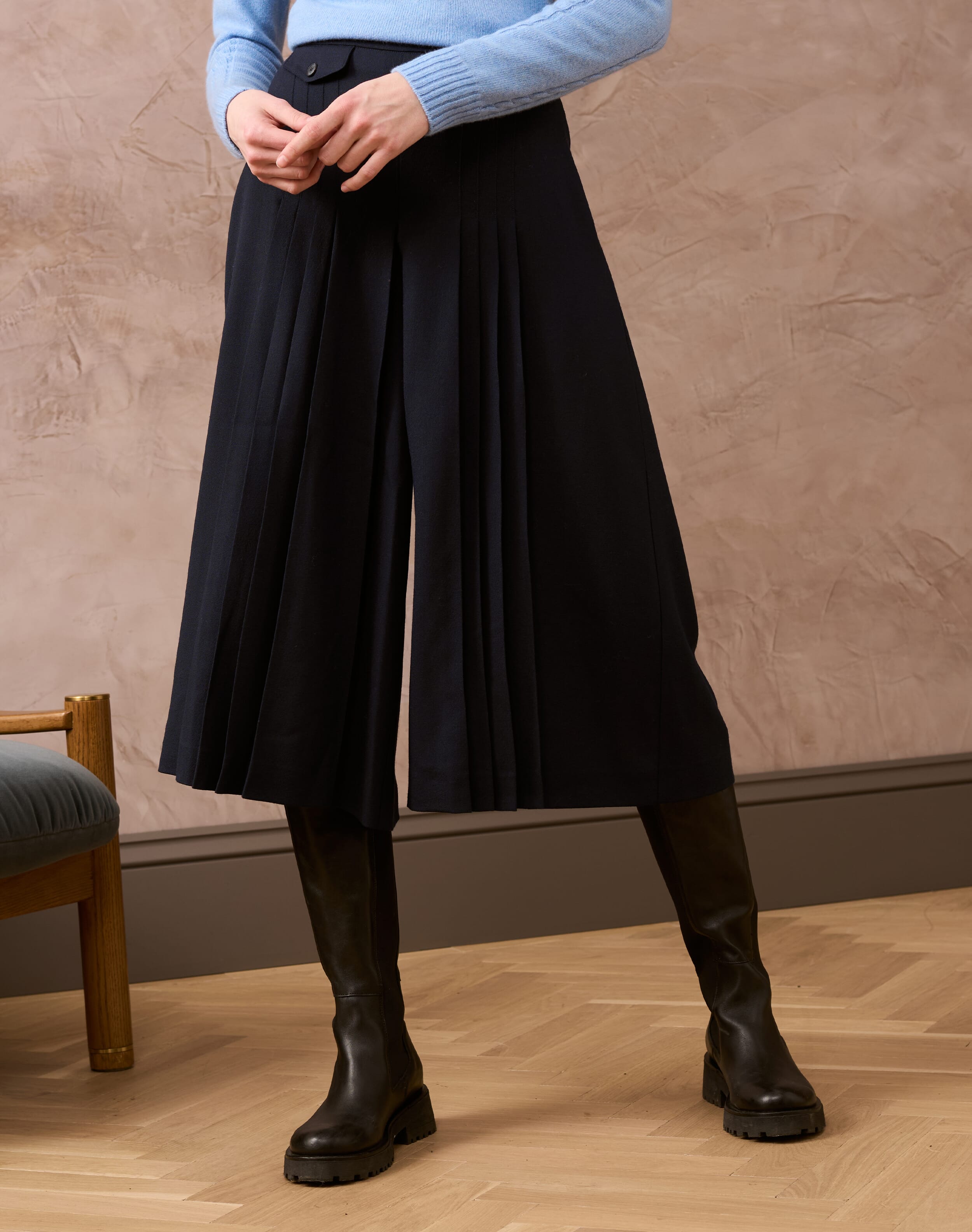 Black Wool Crepe Culottes | Women's Skirts | Brora Sale