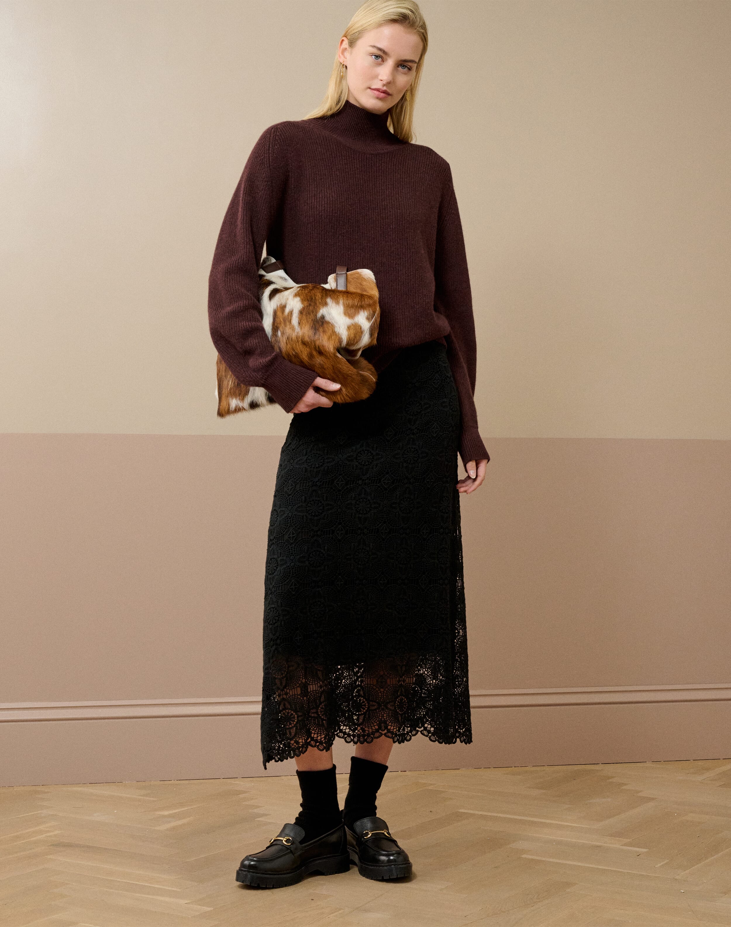 Brora Guipure Lace Skirt