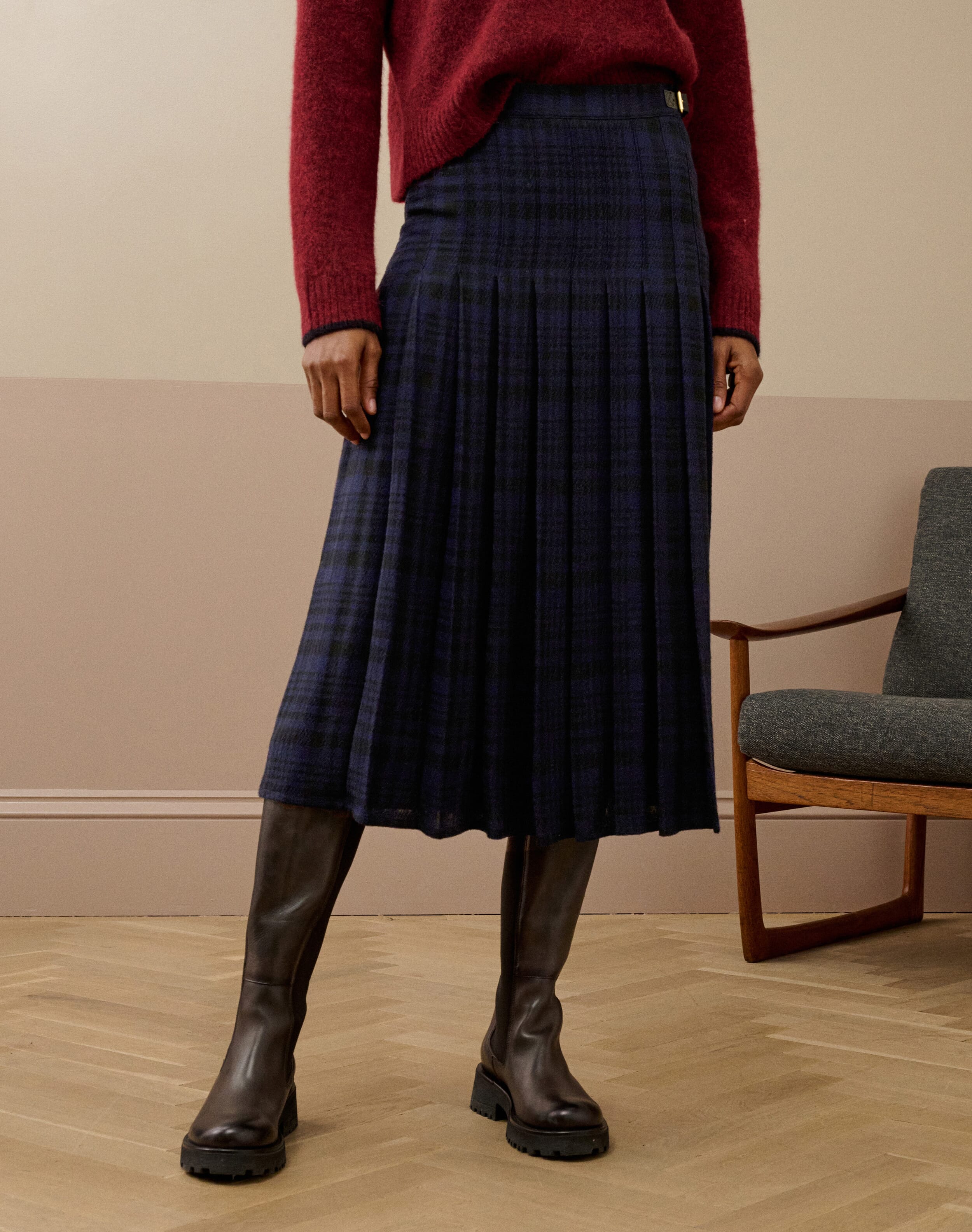 Check Pleated Skirt in Navy & Black | Womenswear | Brora Clearance