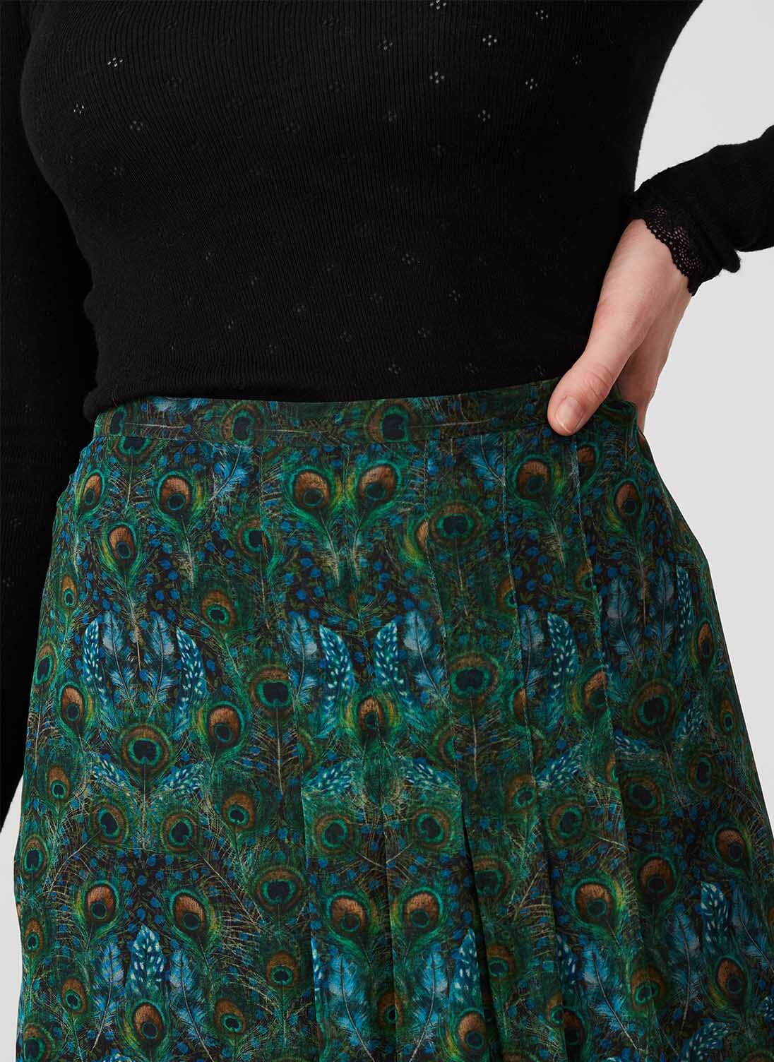 スカート BARROW Woman Skirt Peacock 034074 BW005 7193498_Black_Leafy_Garden?wid