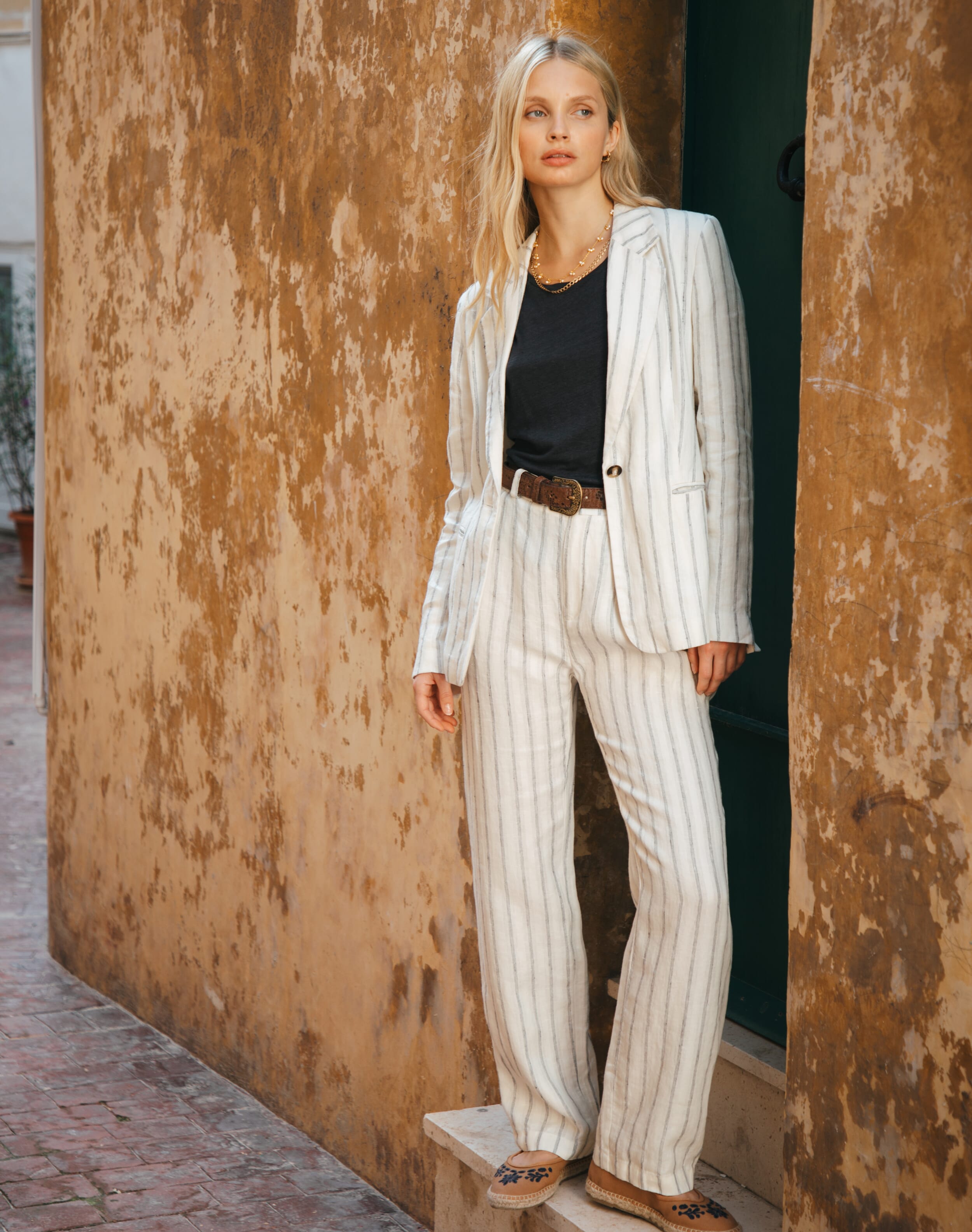 Brora Stripe Linen Trousers Ivory & navy  - Size: 10