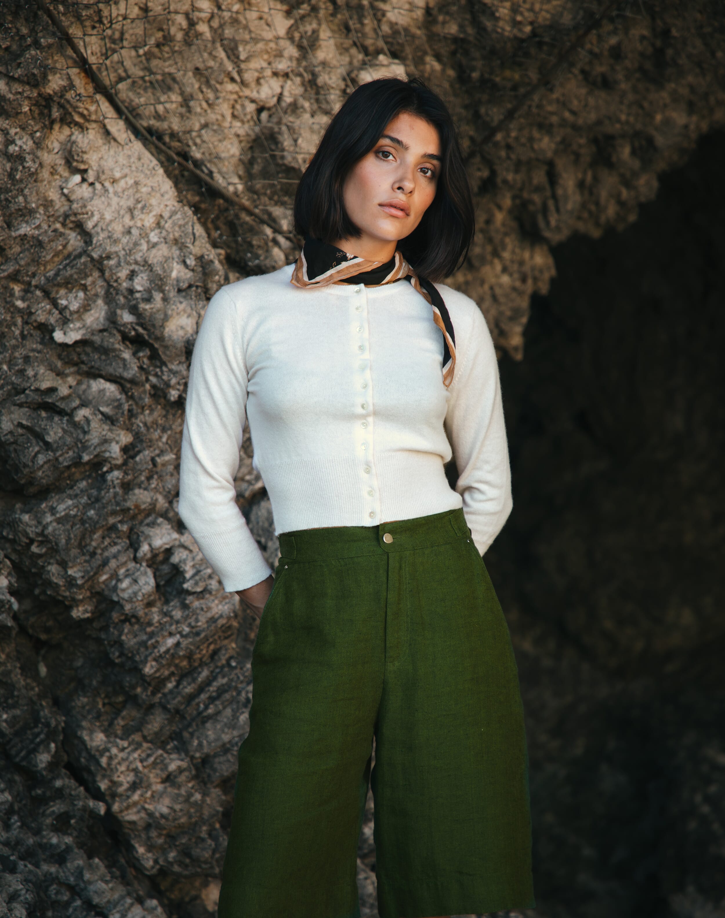 Brora Herringbone Linen Shorts Kelp  - Size: 12