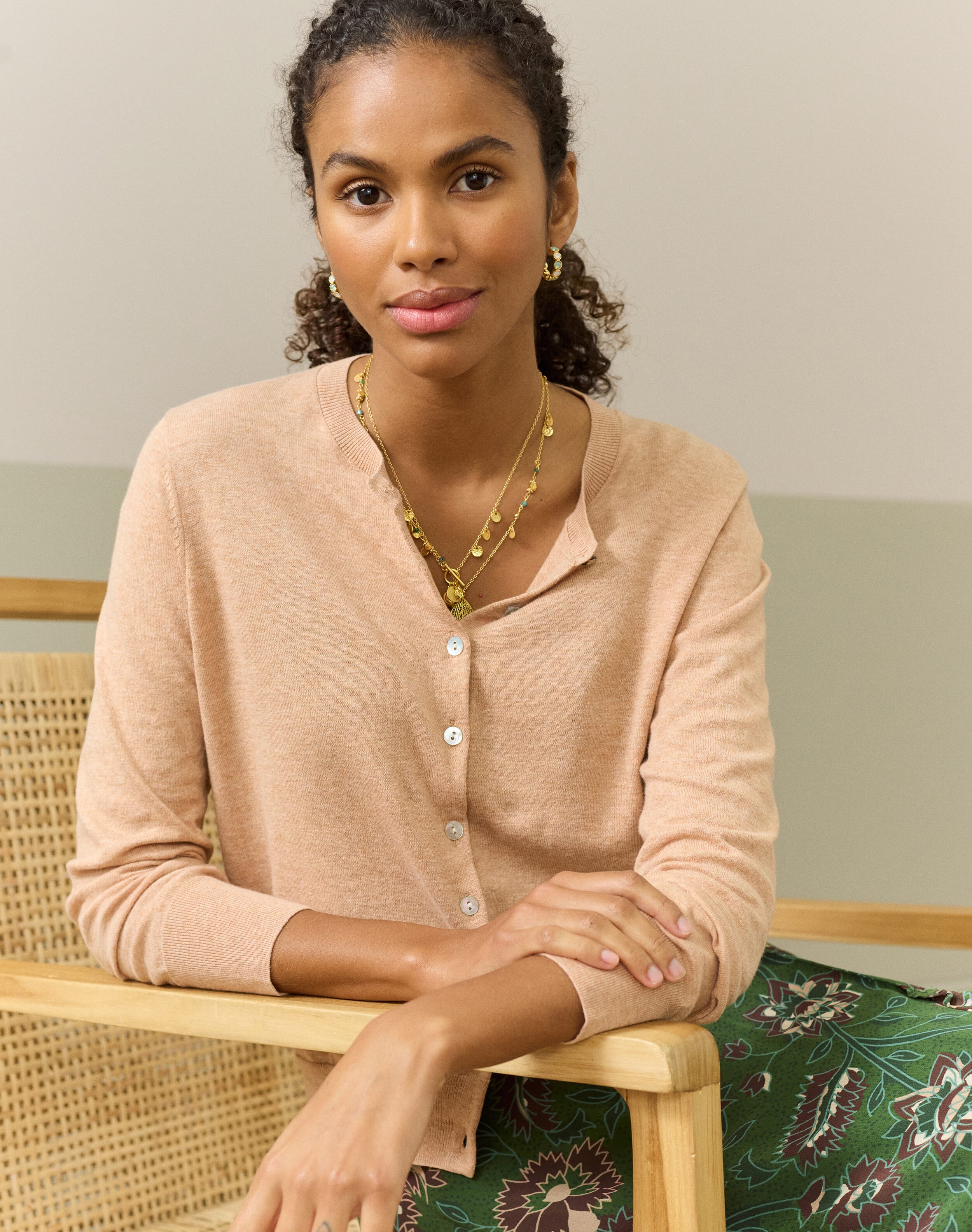 KristenseN Du Nord アルパカ ニット　イタリア製 N2258 Cotton Knit Cardigan in Sand | Layering Staples | Brora Clearance