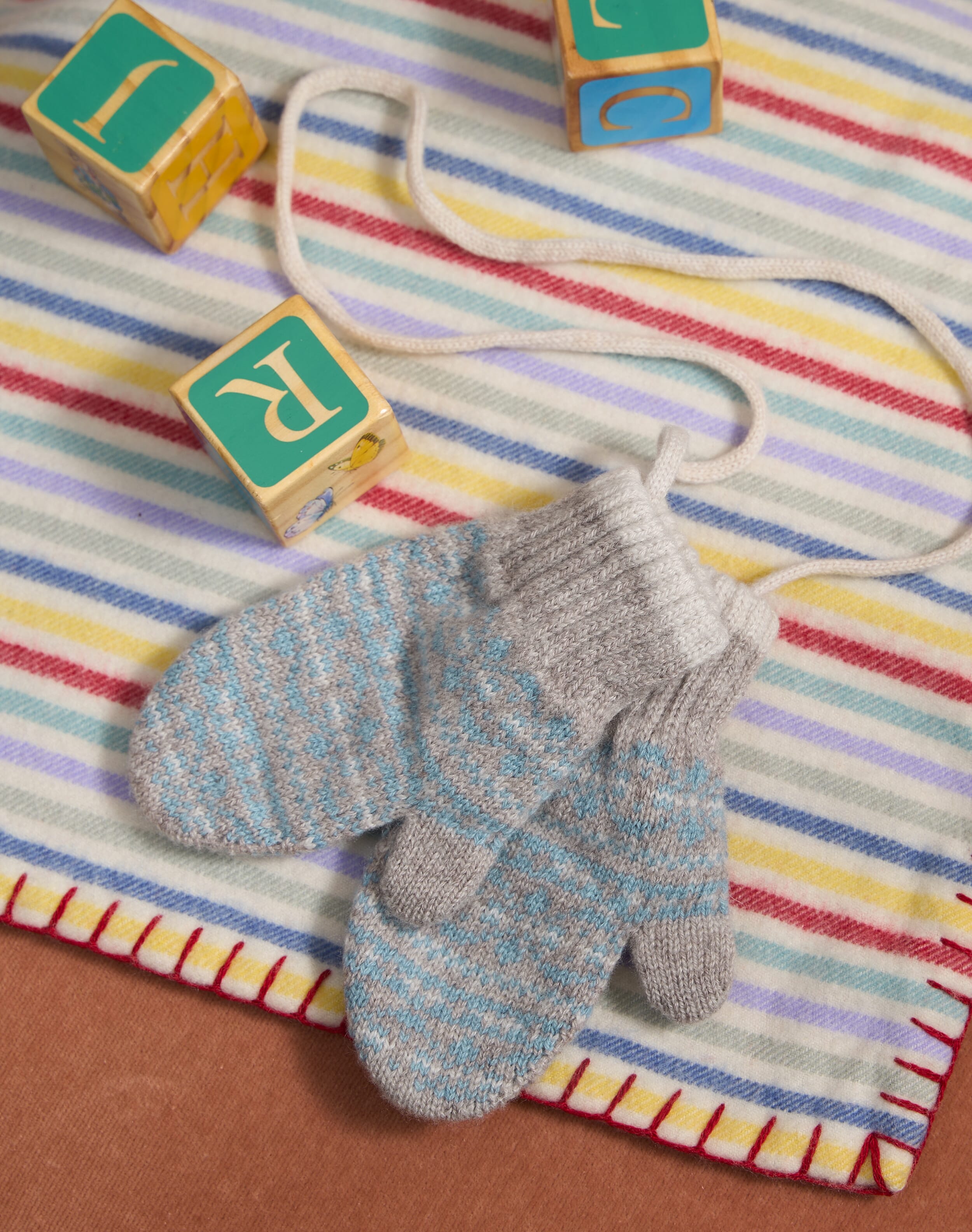 Brora Cashmere Hand Knit Bootees Ash