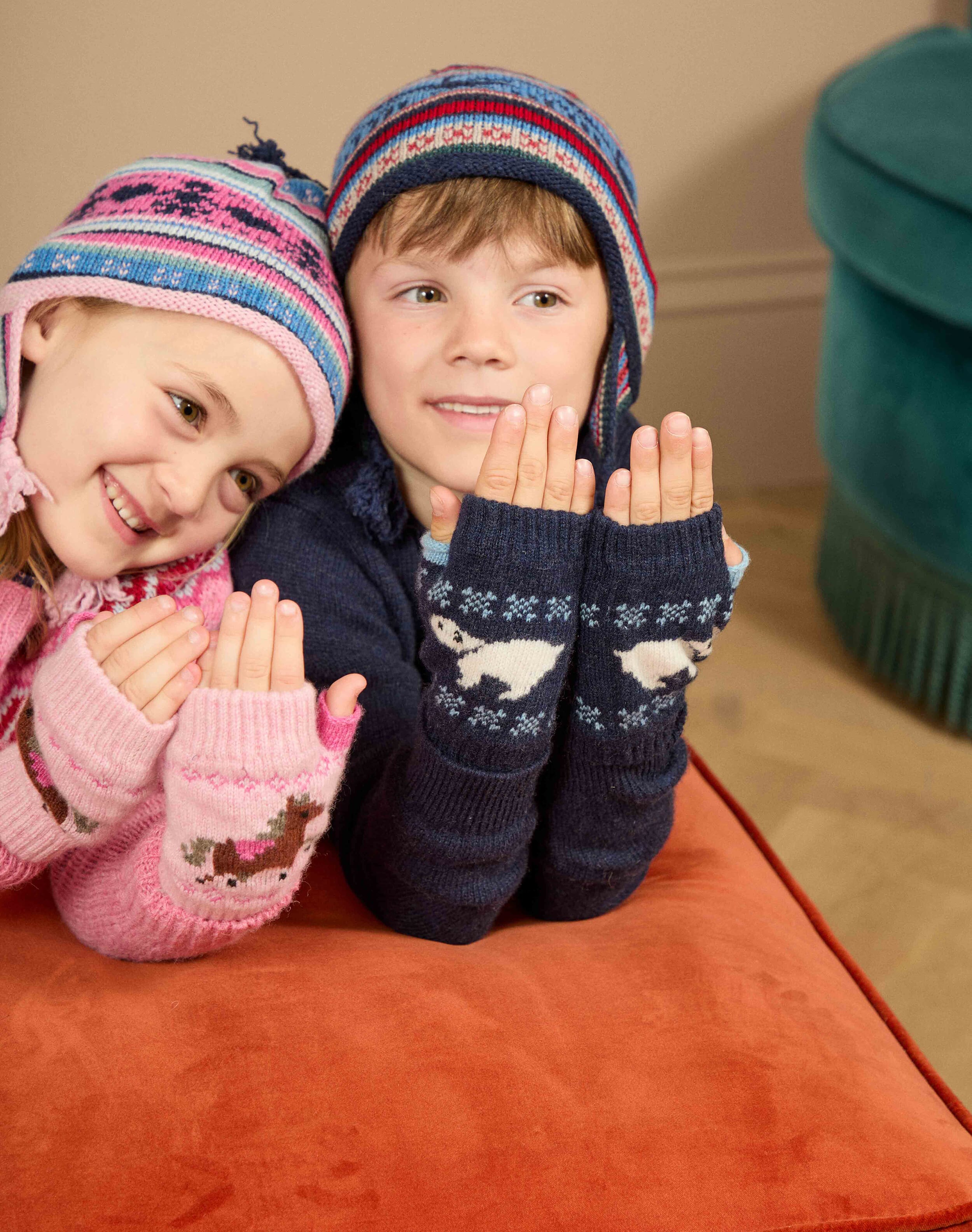 Brora Women's Cashmere Wristwarmers Sorrel