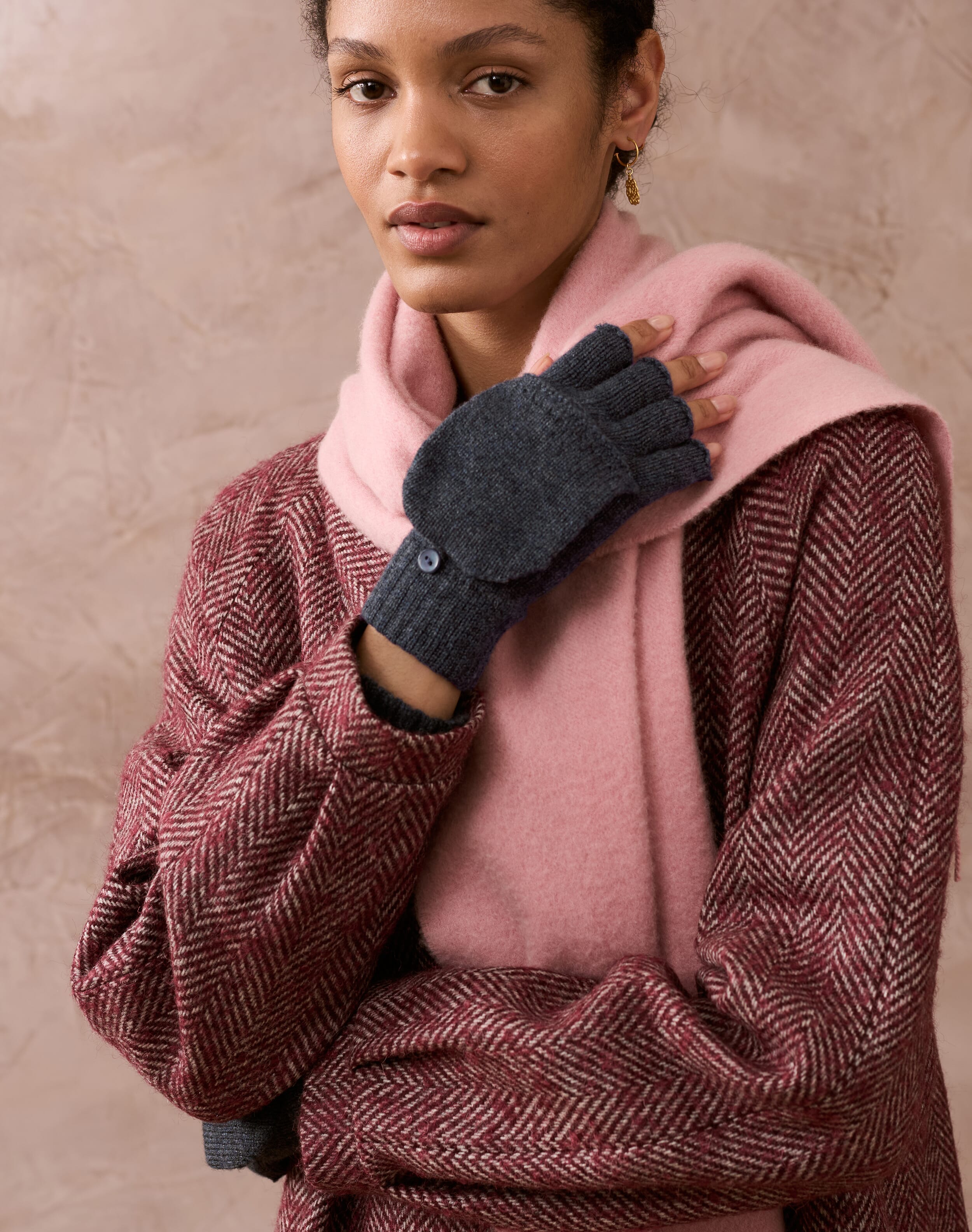 Brora Women's Cashmere Flap Mittens