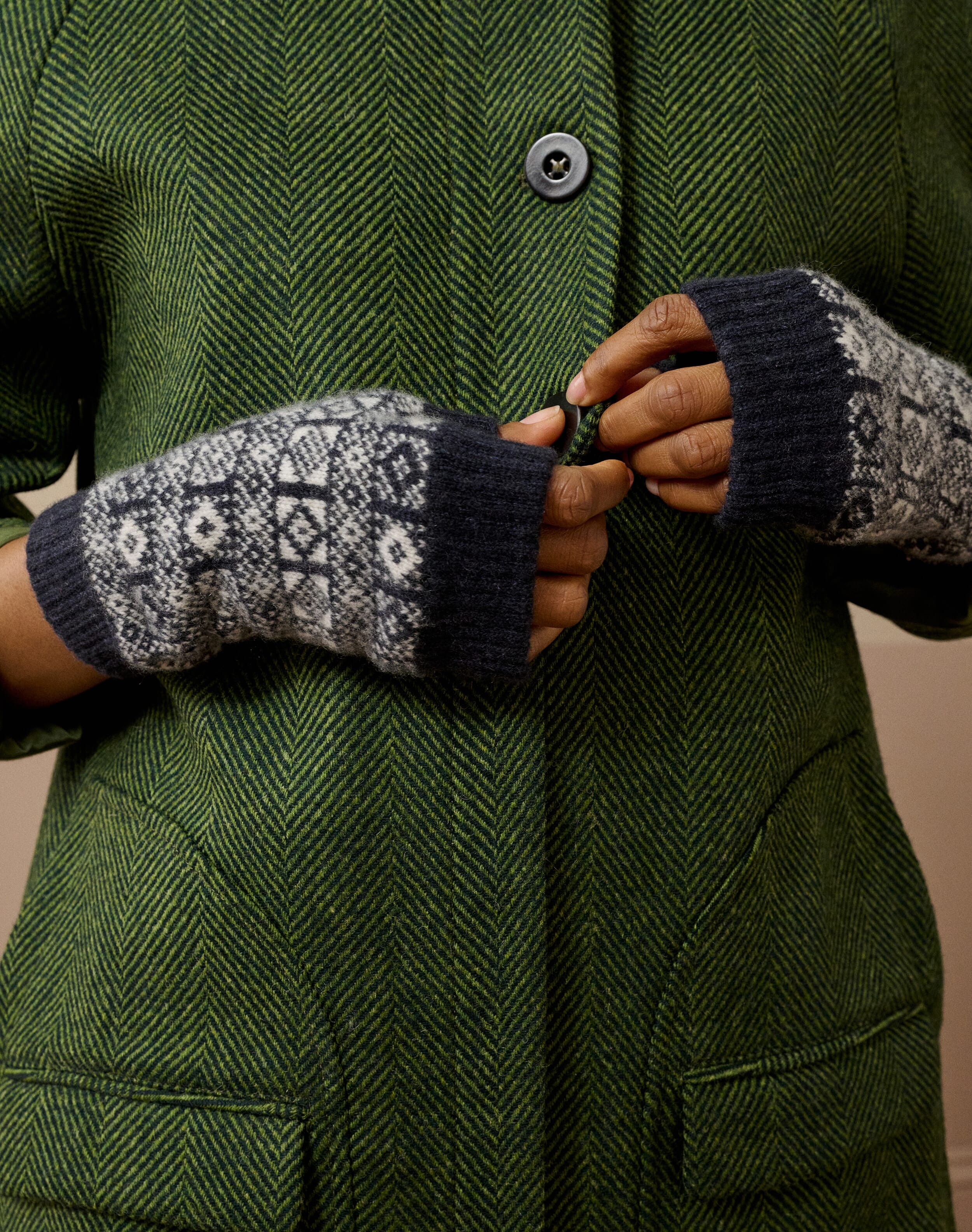 Brora Cashmere Rose Fair Isle Wristwarmers