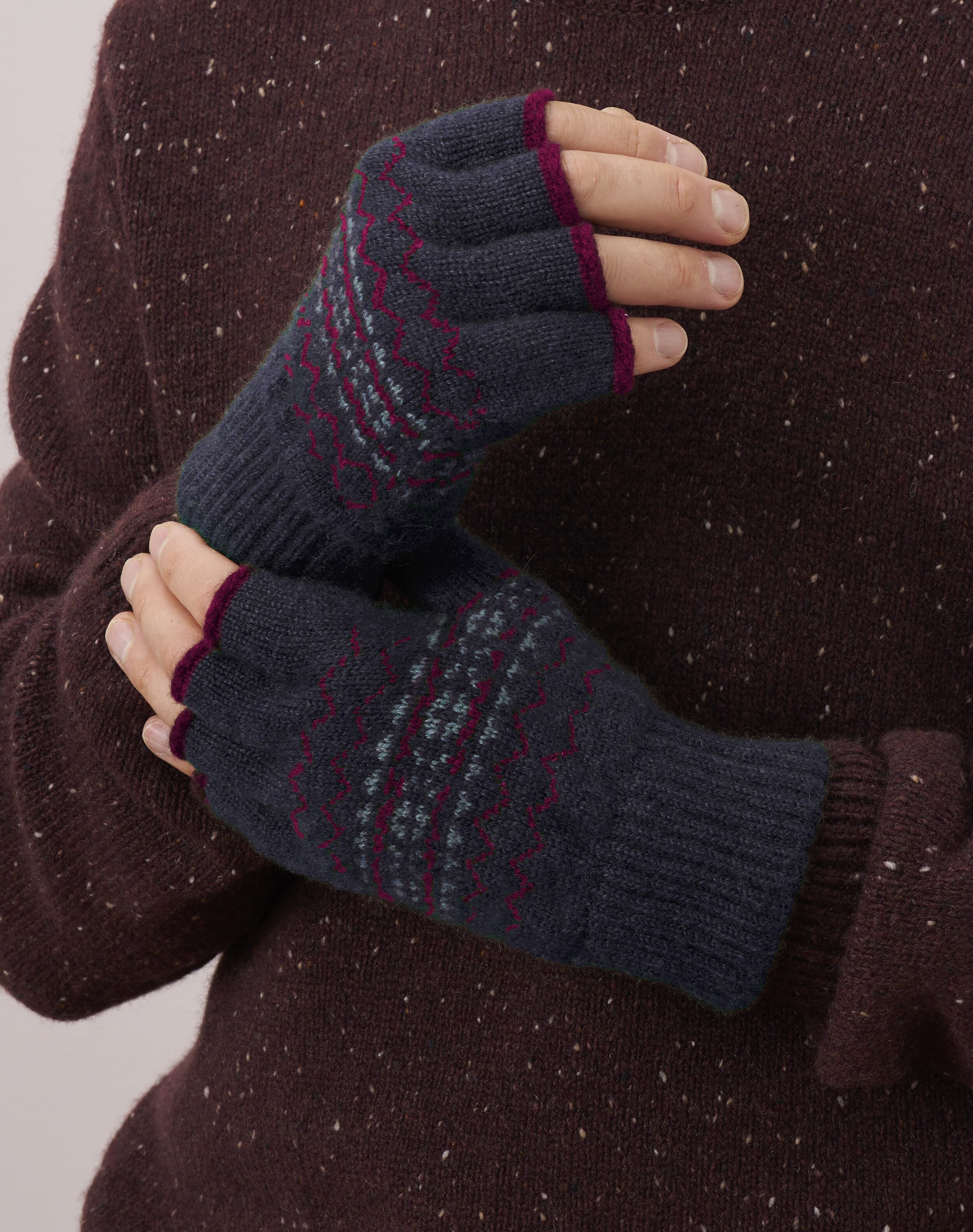 Brora Woven Suede Belt Claret - 7