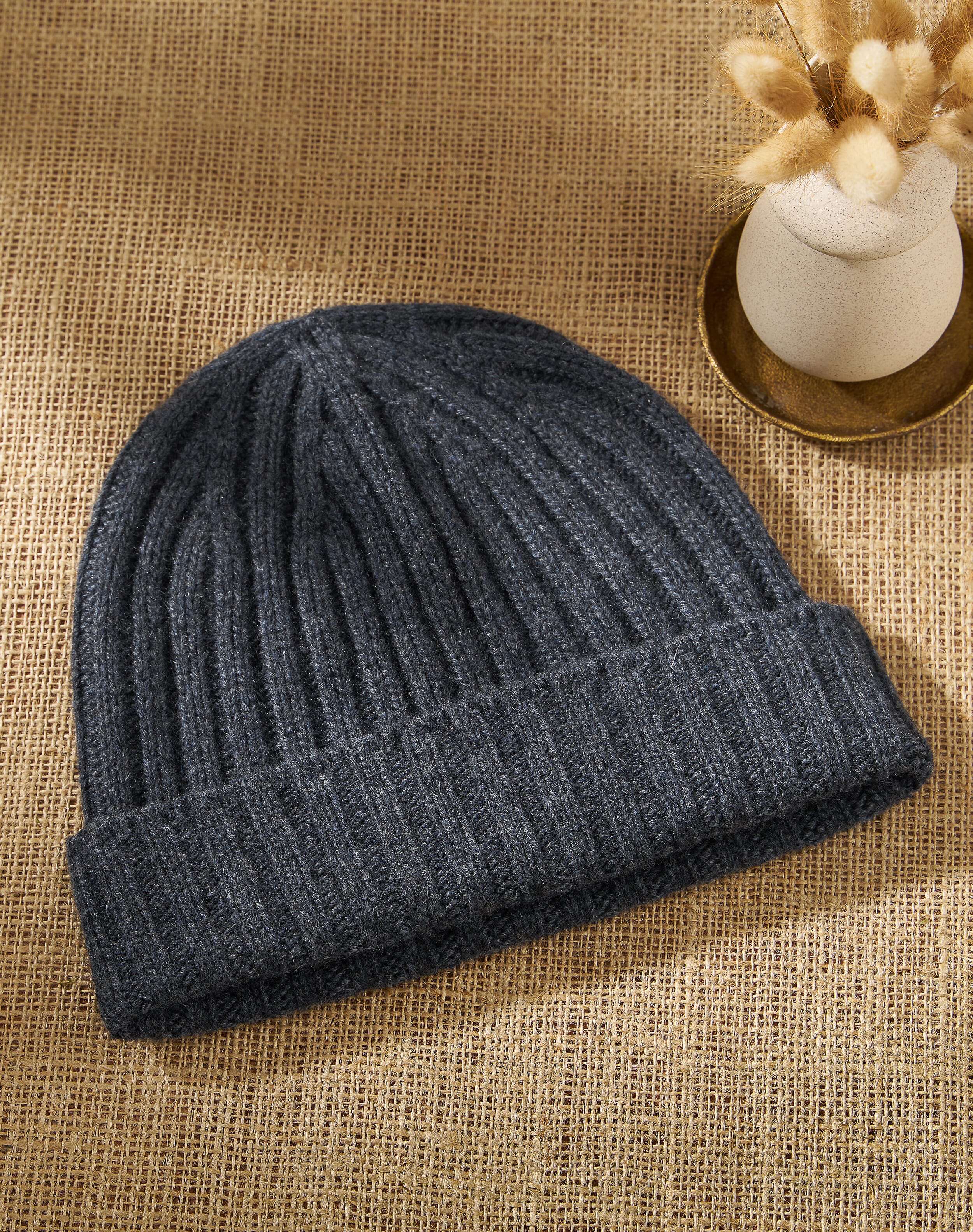 Brora Cashmere Ribbed Hat Steel