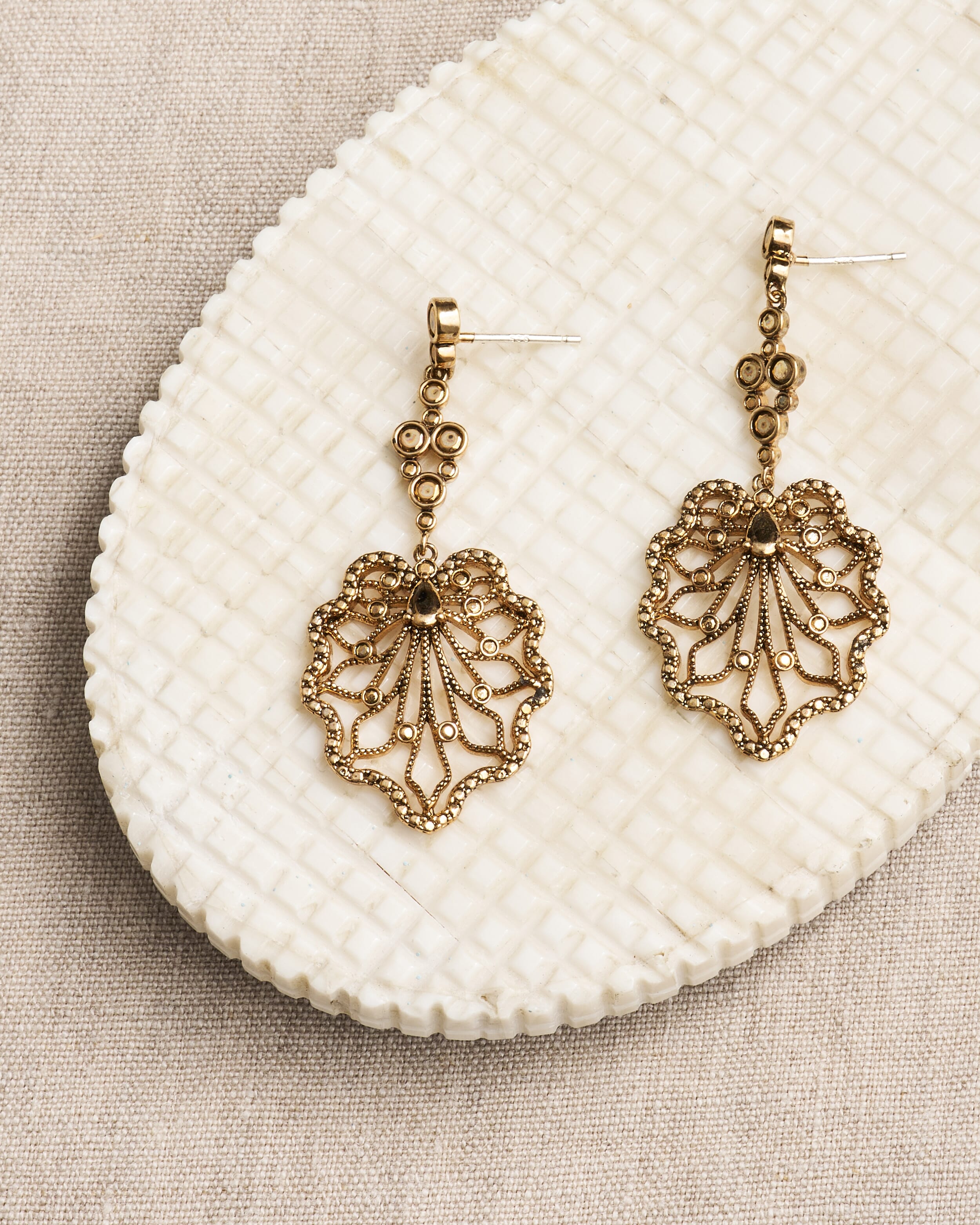 Brora Antique Filigree Drop Earrings Gold