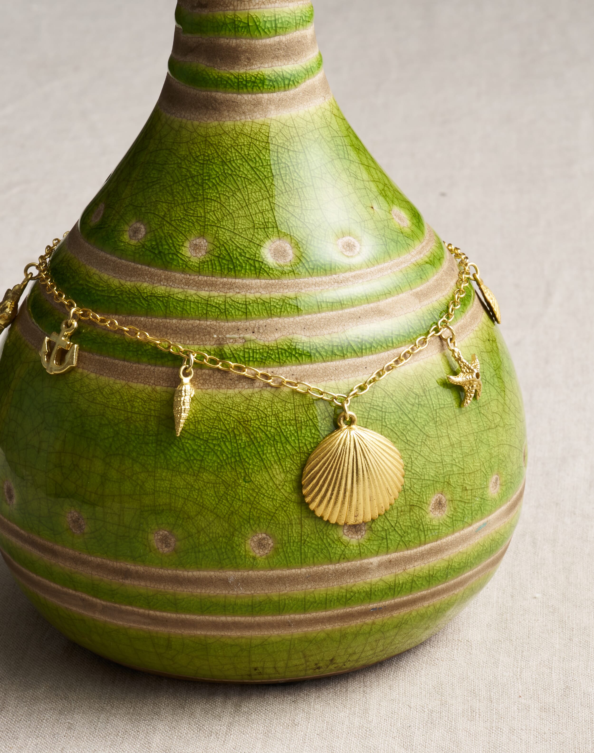 Brora Seashell Charms Necklace Gold