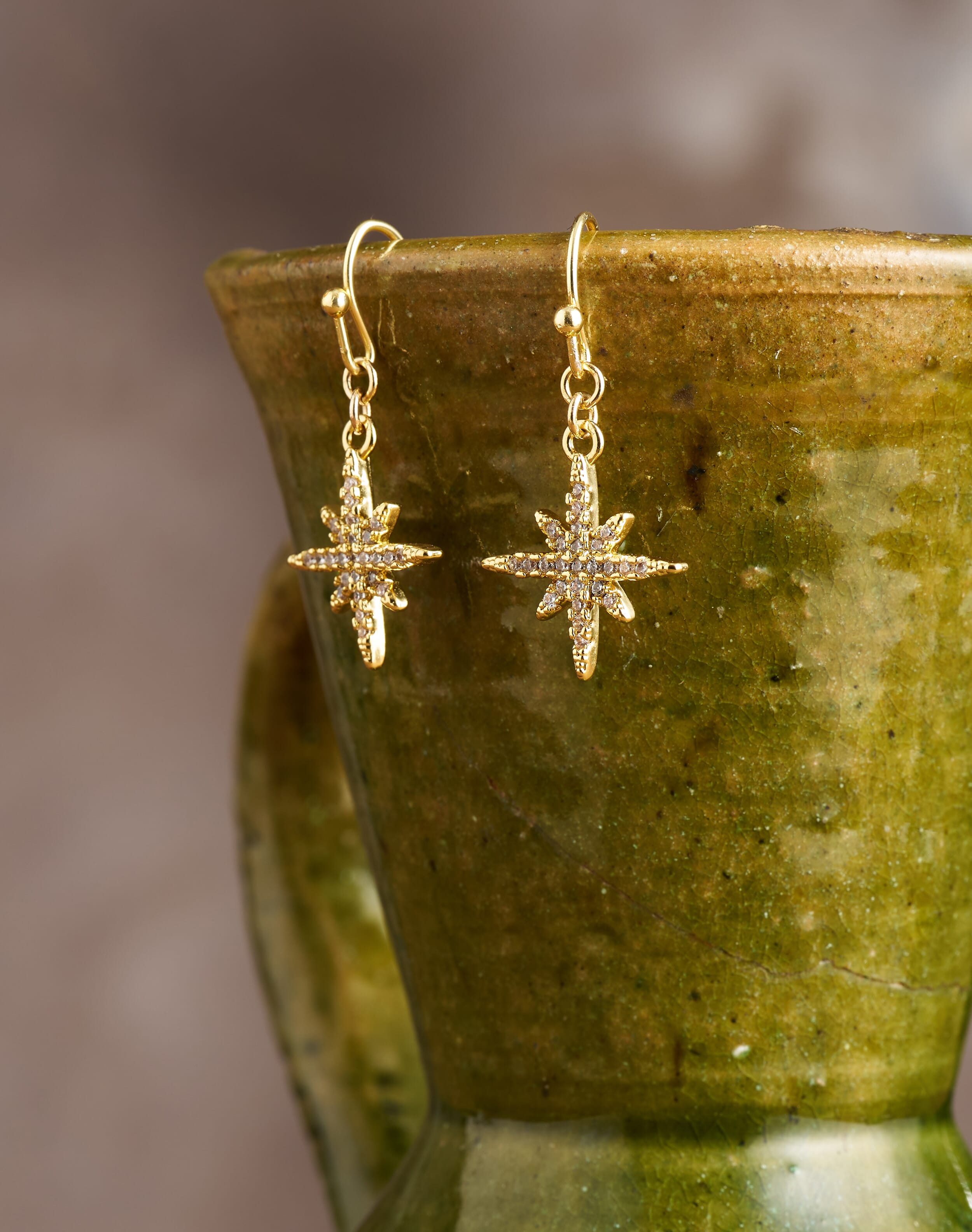 Brora Star Charm Earrings Gold