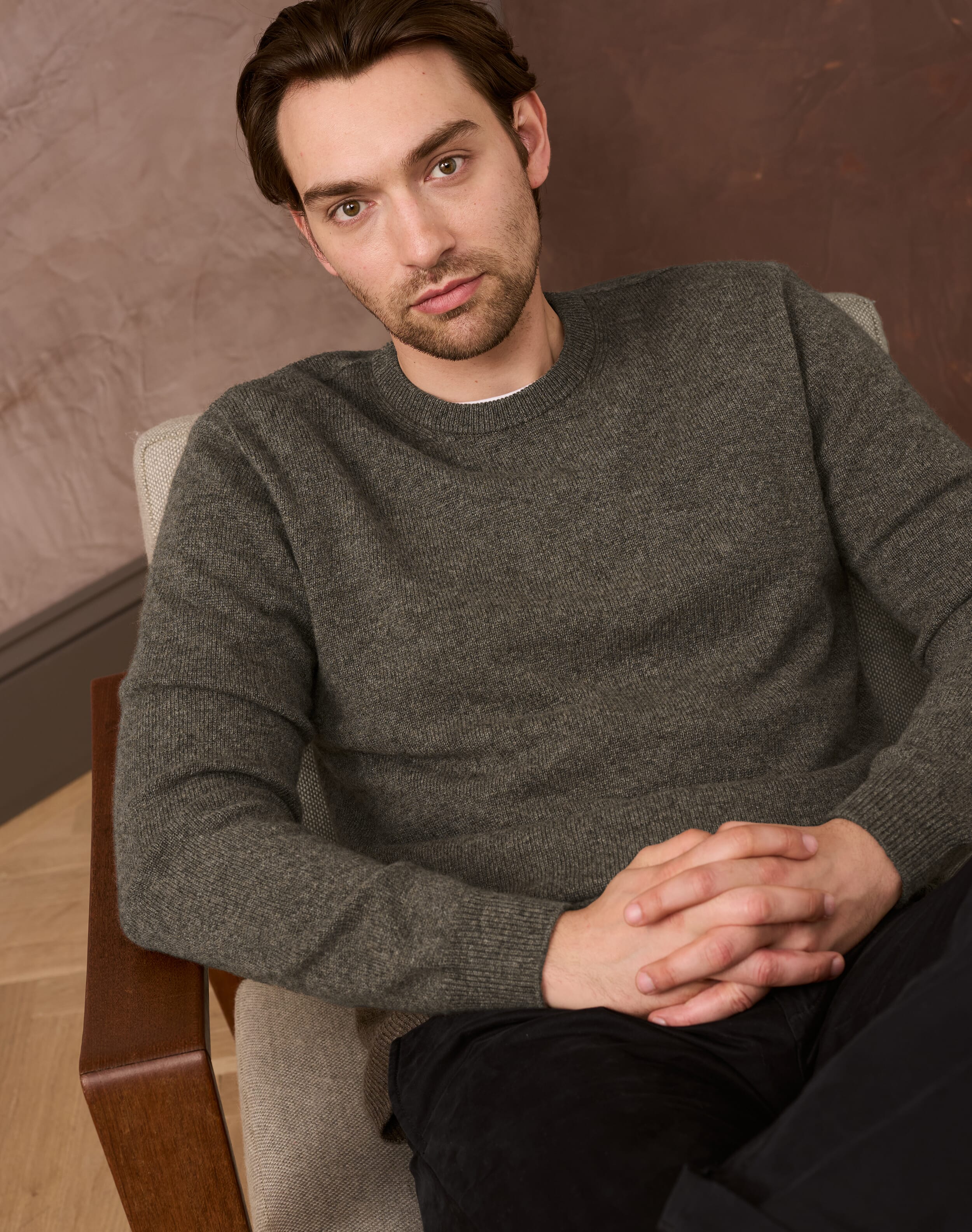 Brora Cashmere Classic Round Neck Jumper Mushroom for Men  - Size: XXL