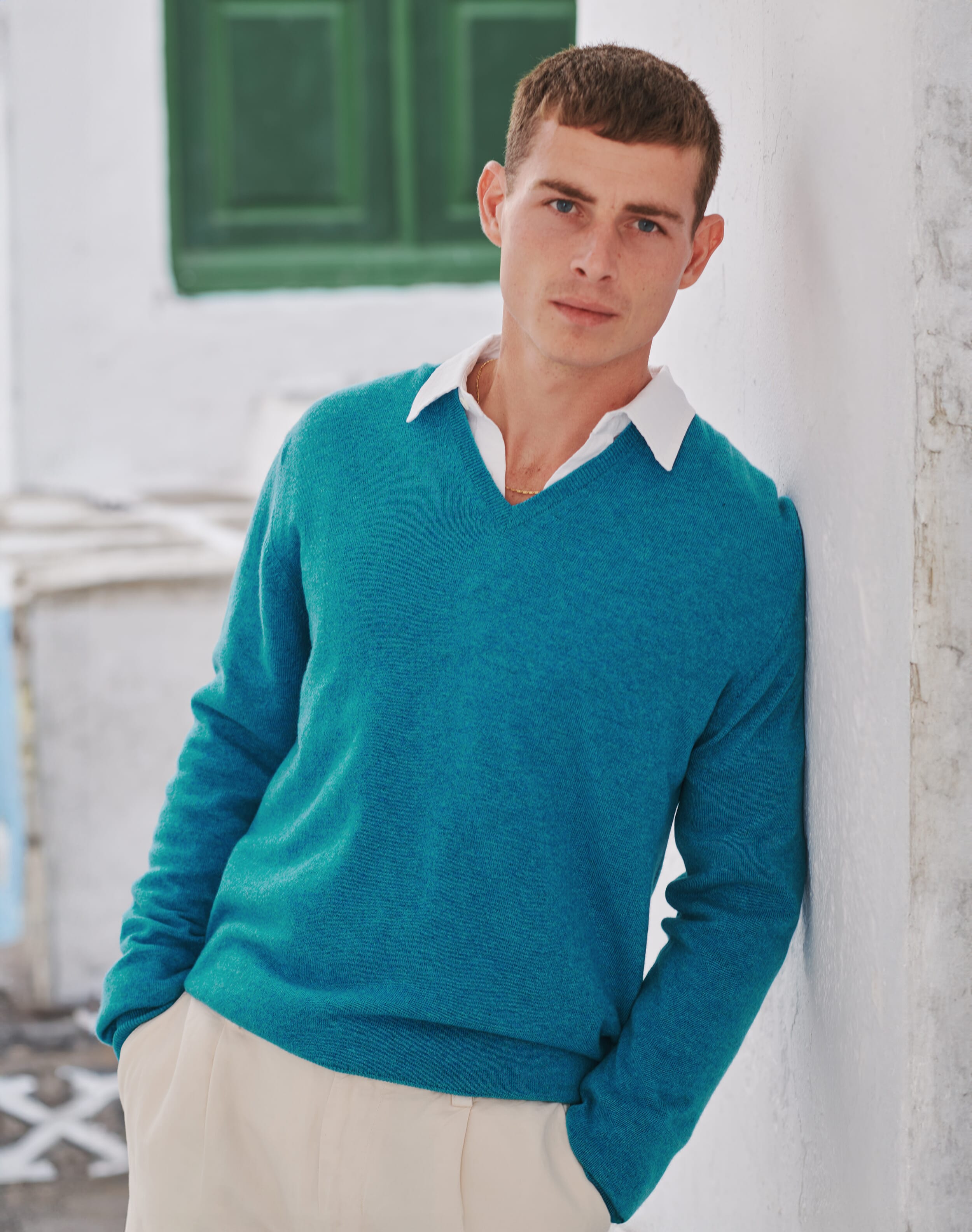 Brora Cashmere V Neck Jumper Kingfisher