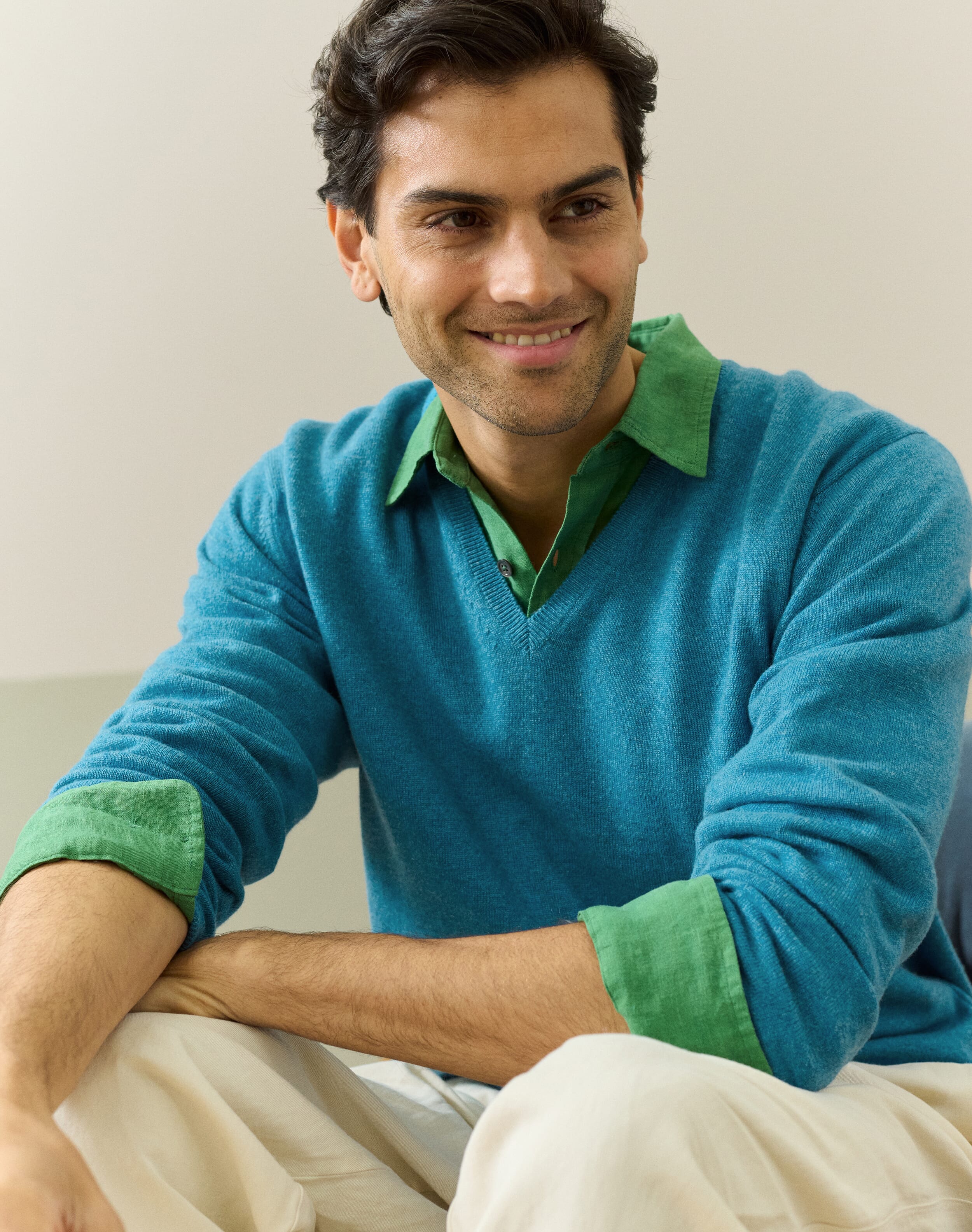 Brora Cashmere V Neck Jumper Kingfisher