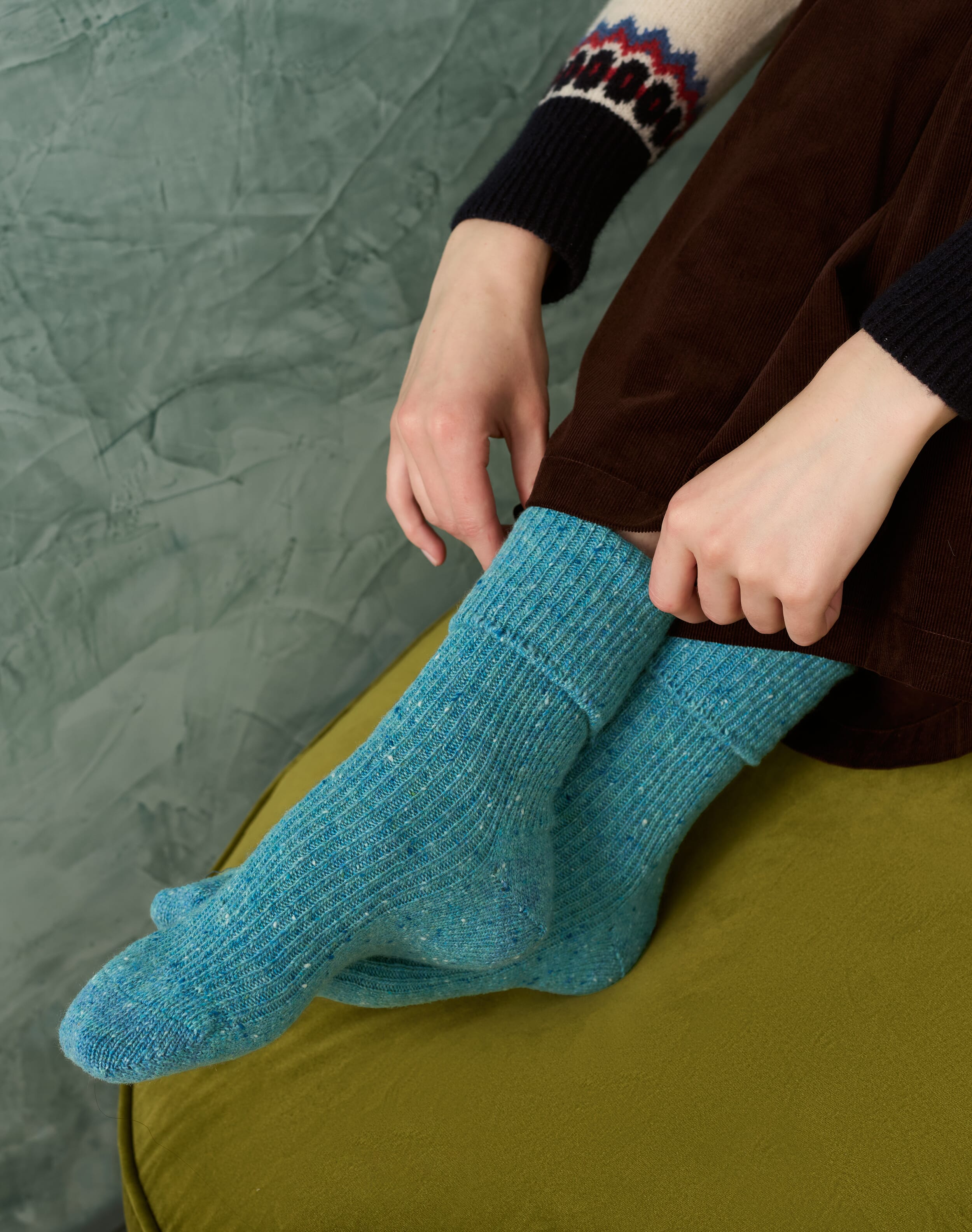 Brora Women s Cashmere Donegal Socks Ocean 