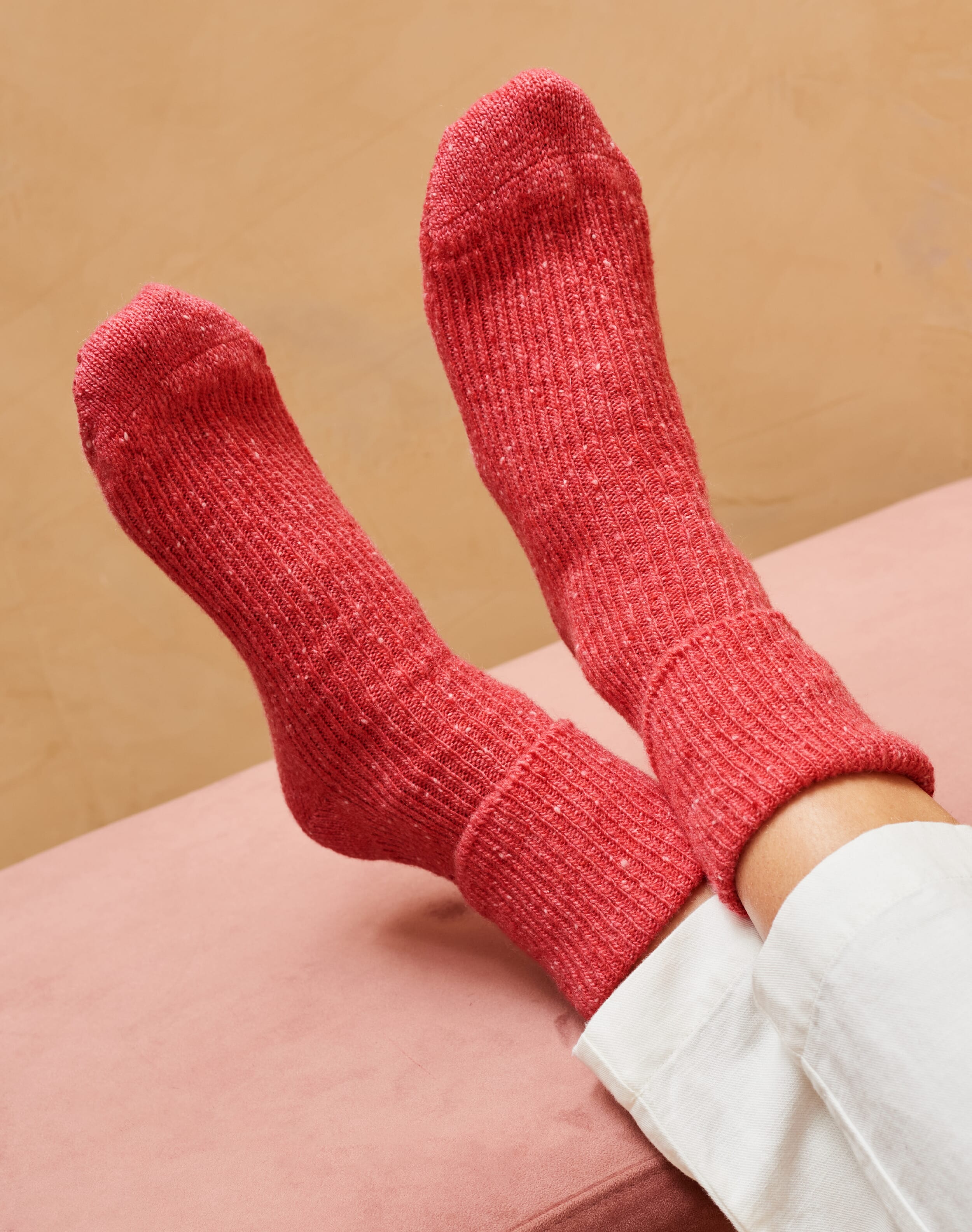 Women's Cashmere Donegal Socks Flamingo