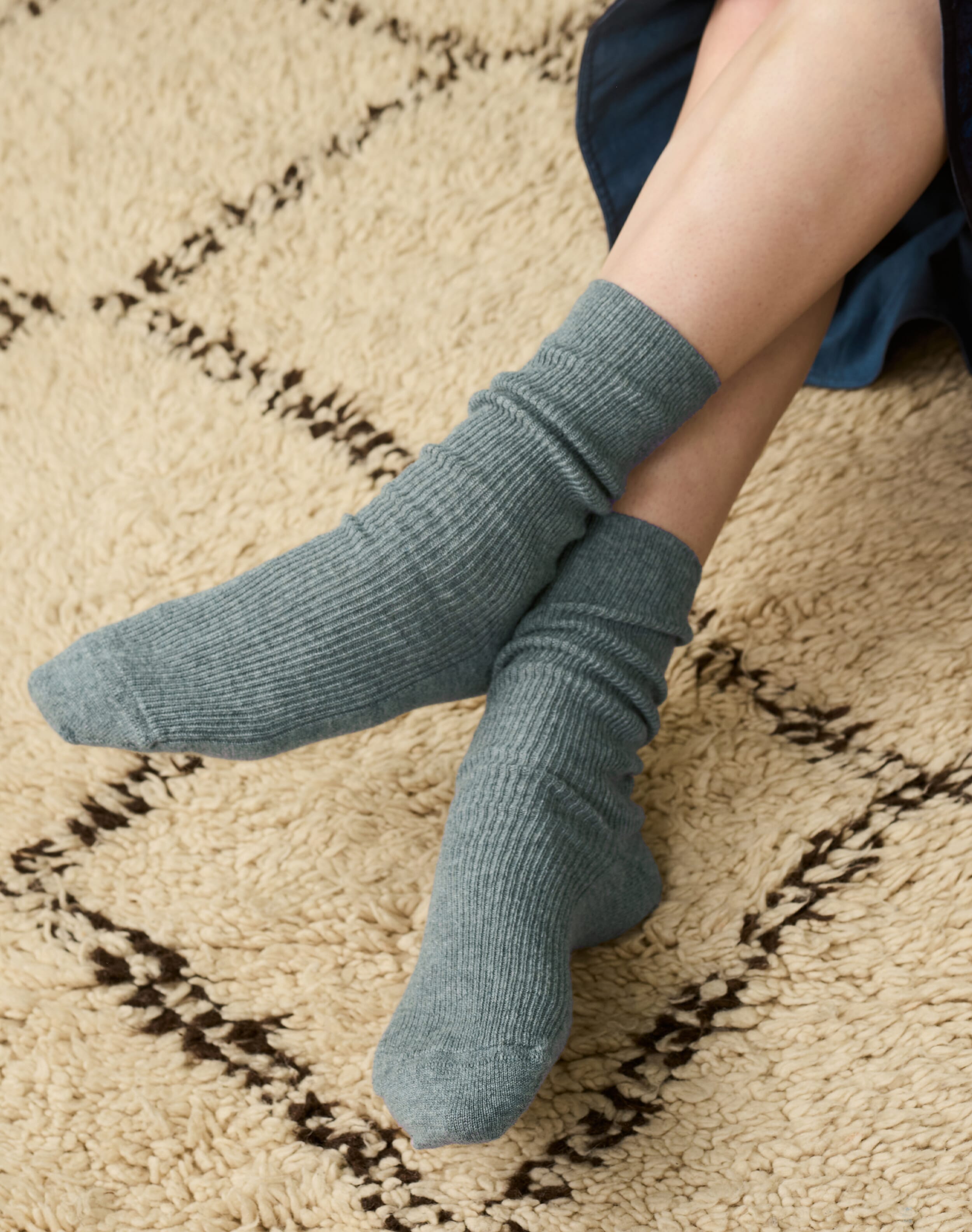 Women s Cashmere Socks Mercury