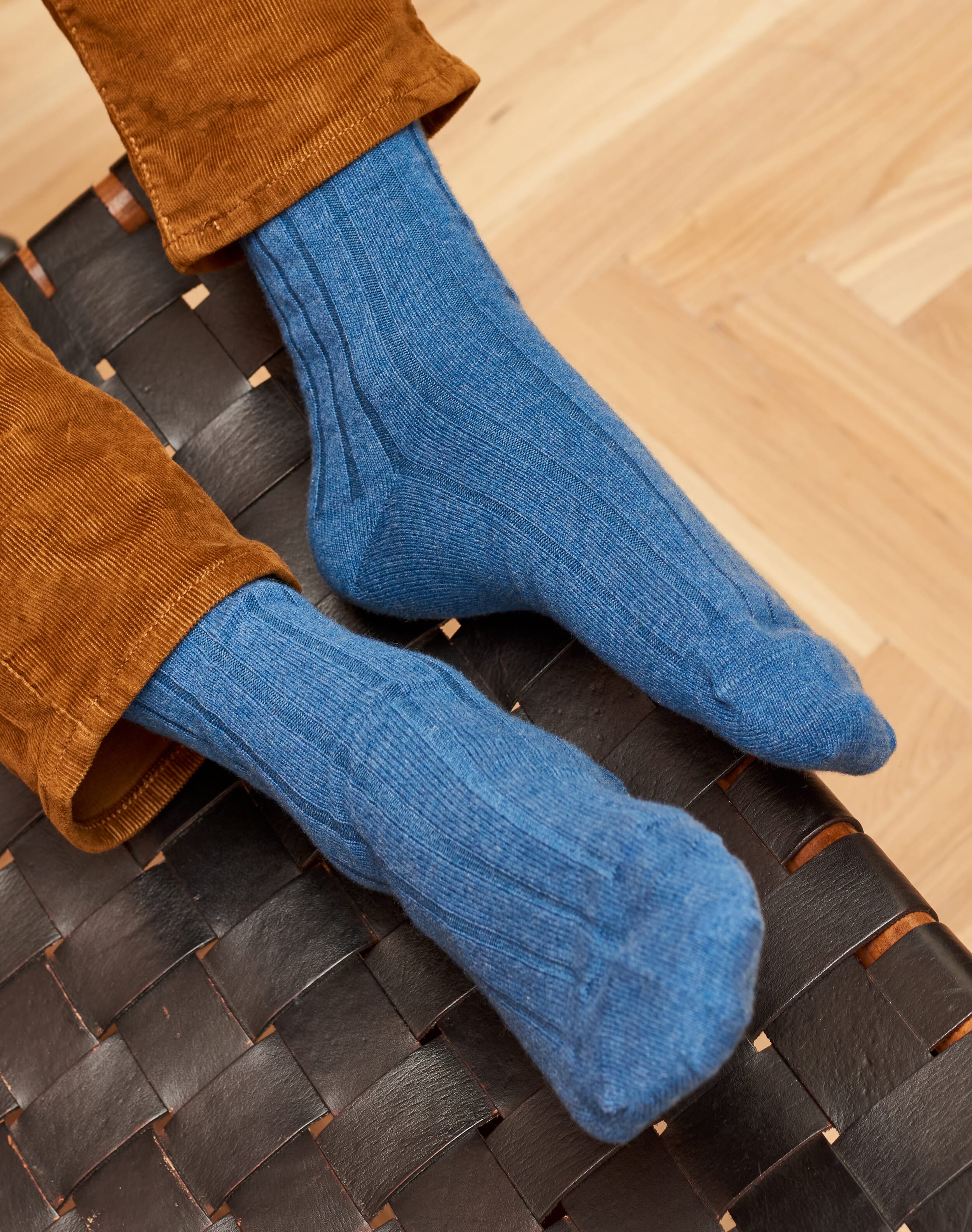 Men s Cashmere Socks Dusk