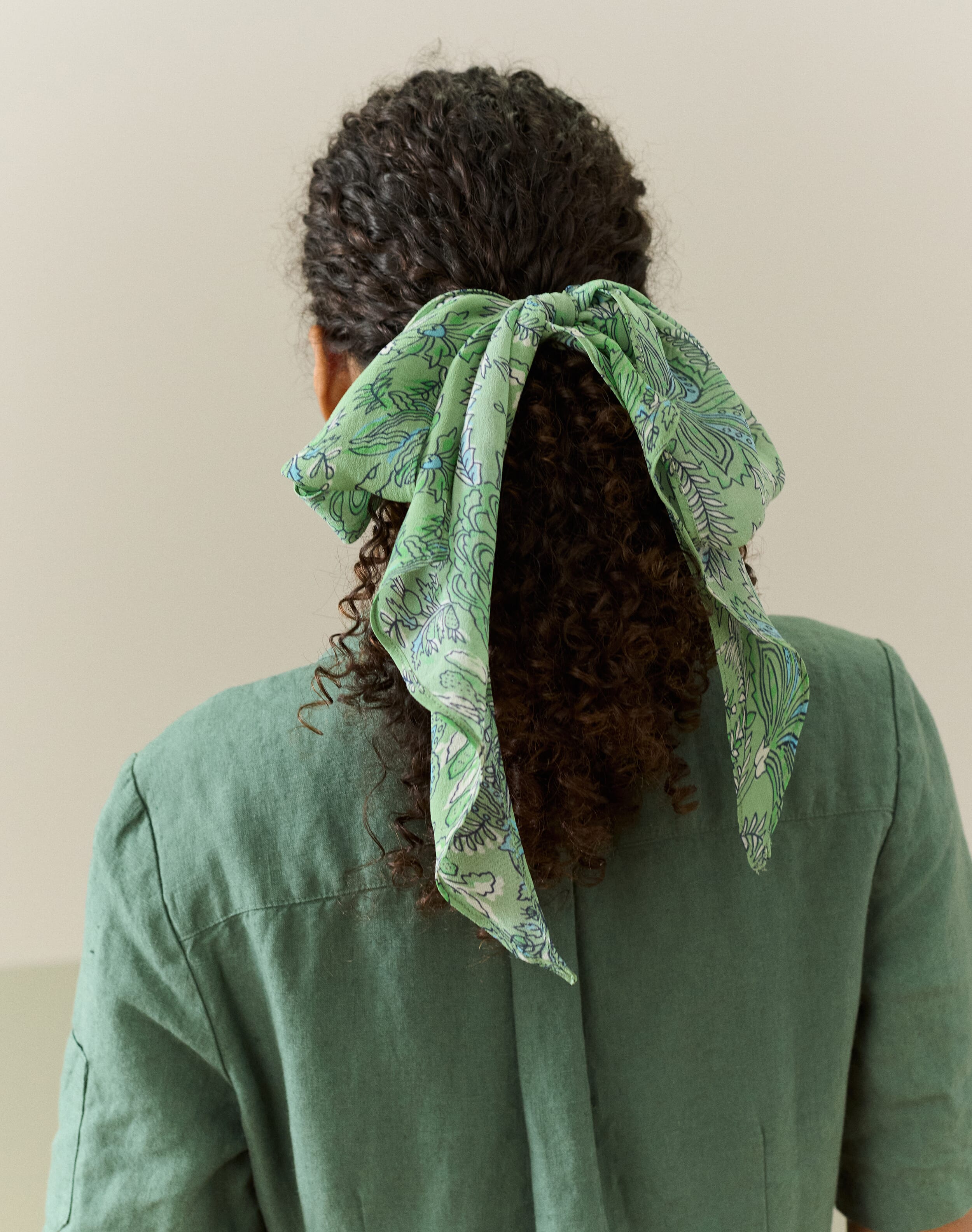 Scarves and Stoles | Cashmere, Silk & Wool Stoles | Brora