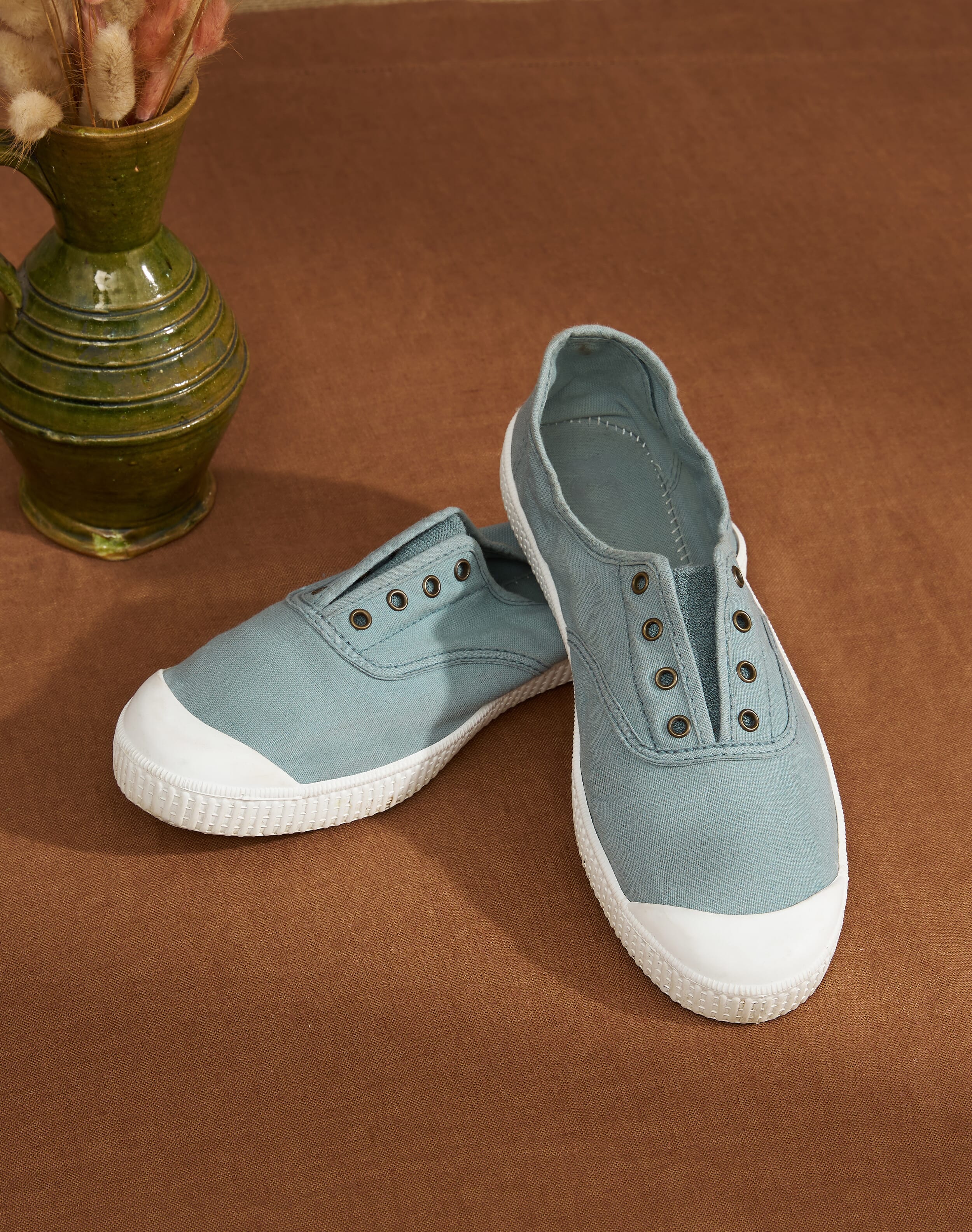 Eyelet Slip On Gym Shoes Mercury