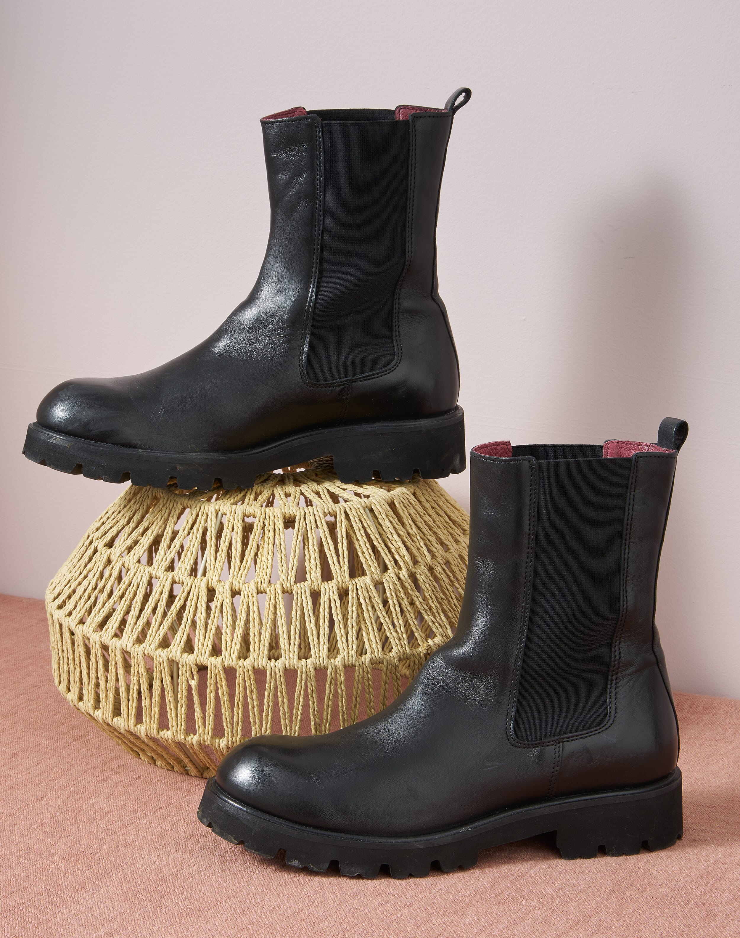 Brora Leather Chelsea Boots Black