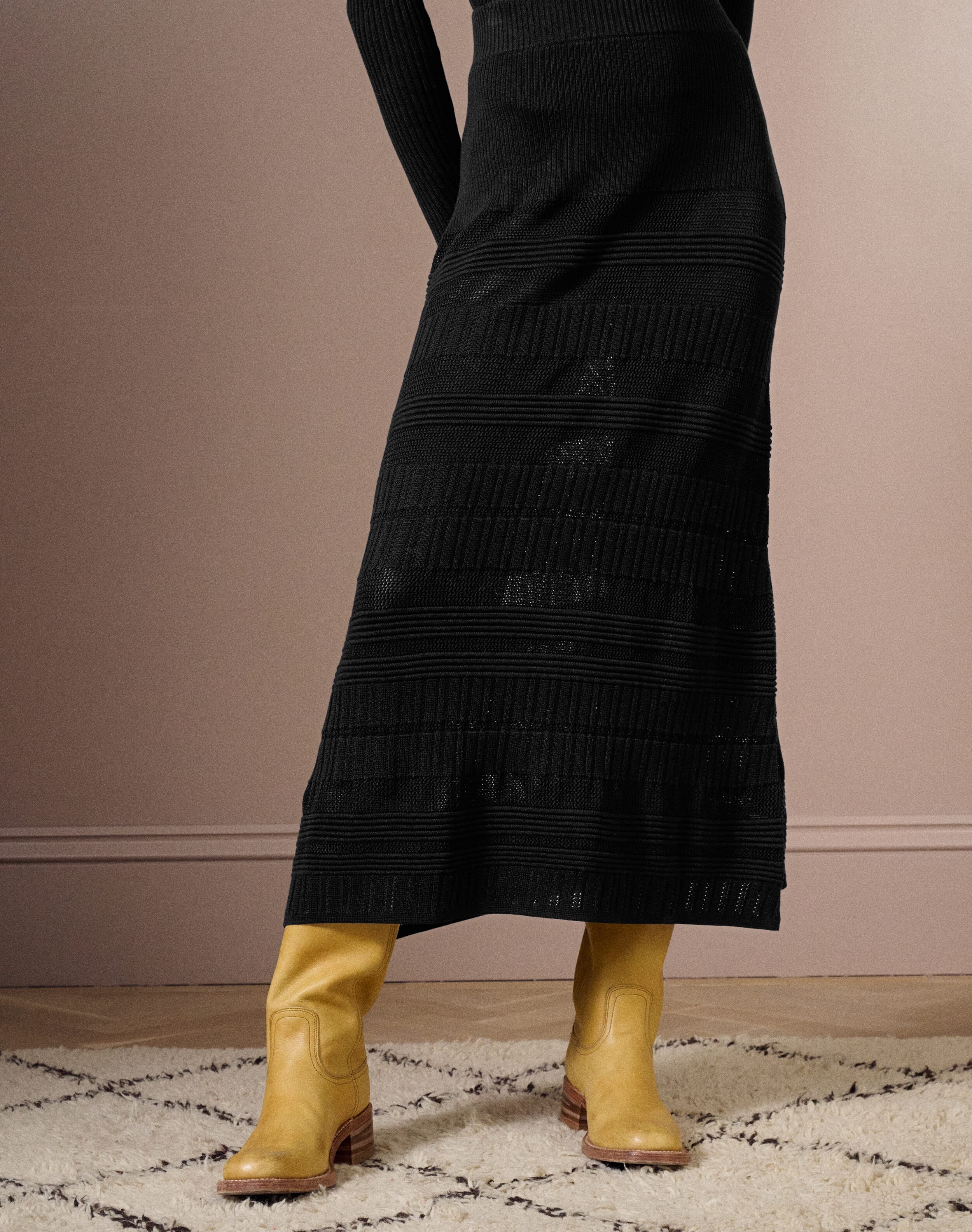 The Knitted Skirt in Black | Womenswear | Clearance