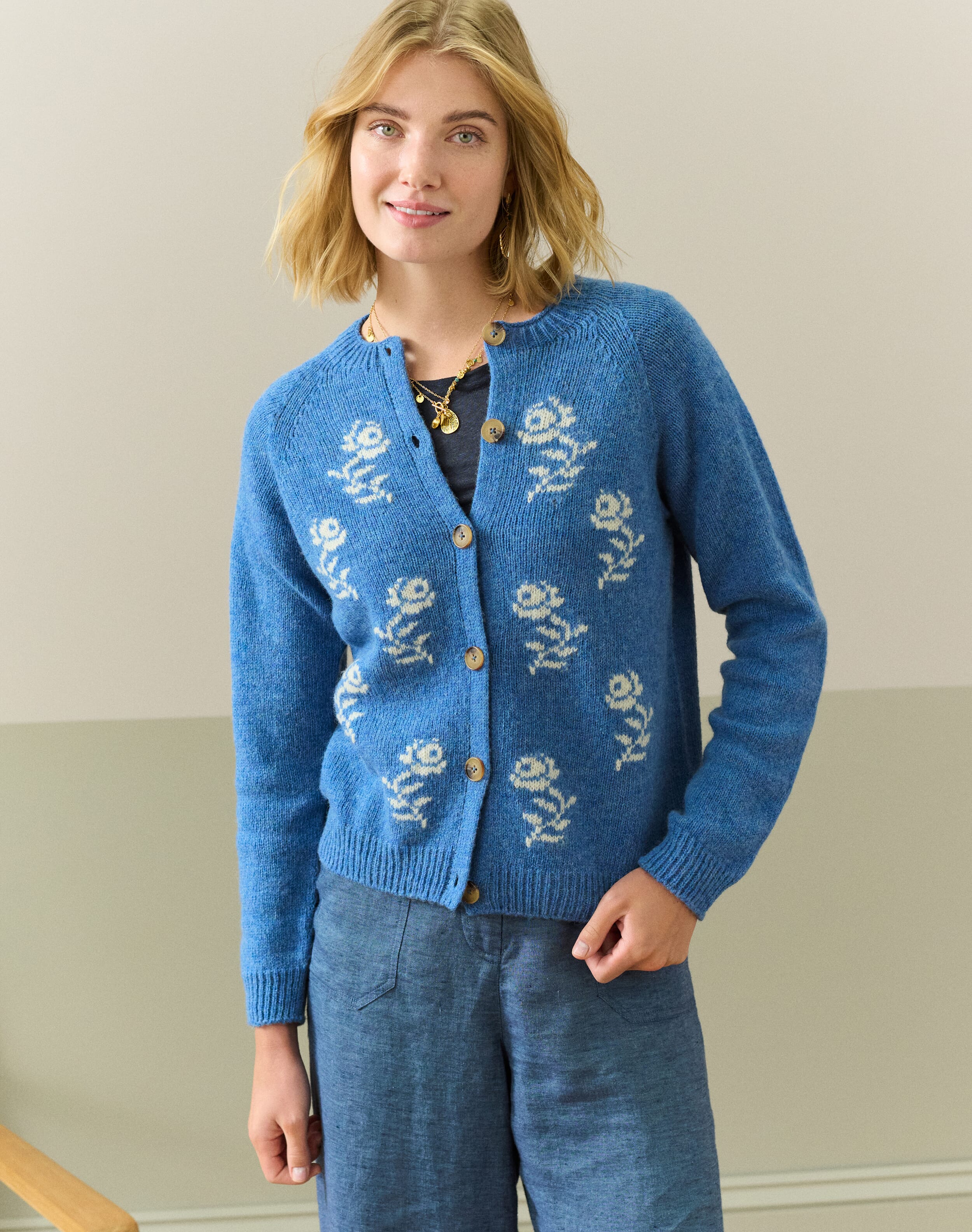 Wool Flower Motif Cardigan in Cornflower | Women's | Brora