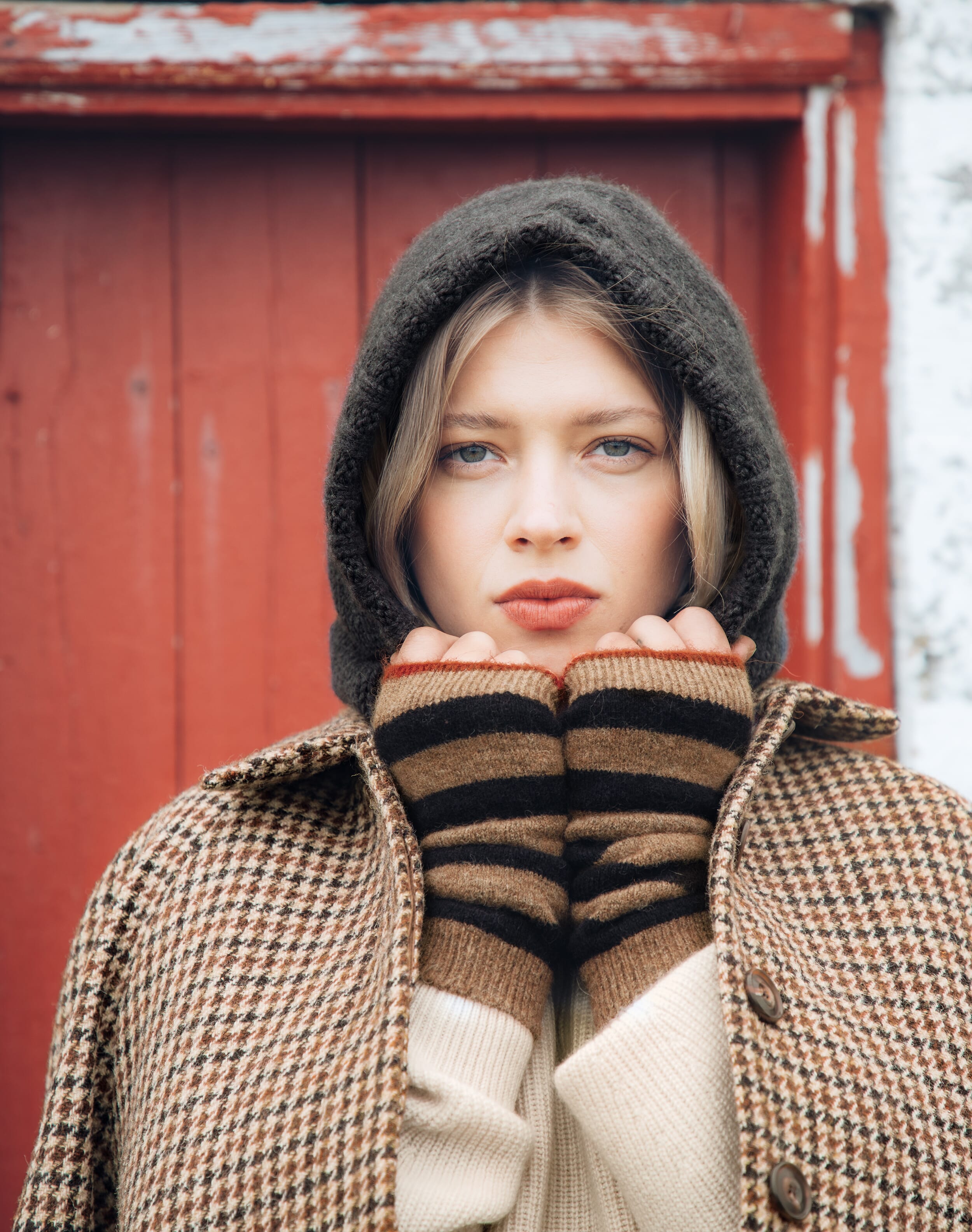Brora Hoop & Teardrop Pendant Earrings & grape