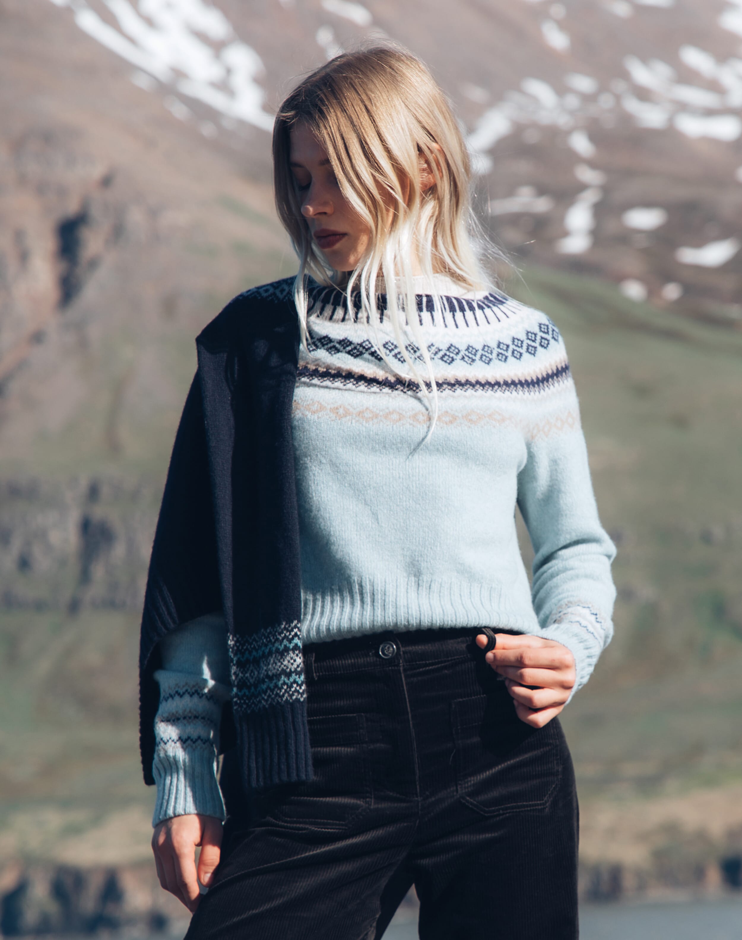 Brora Quilted Cotton Cord Reversible Jacket & mocha