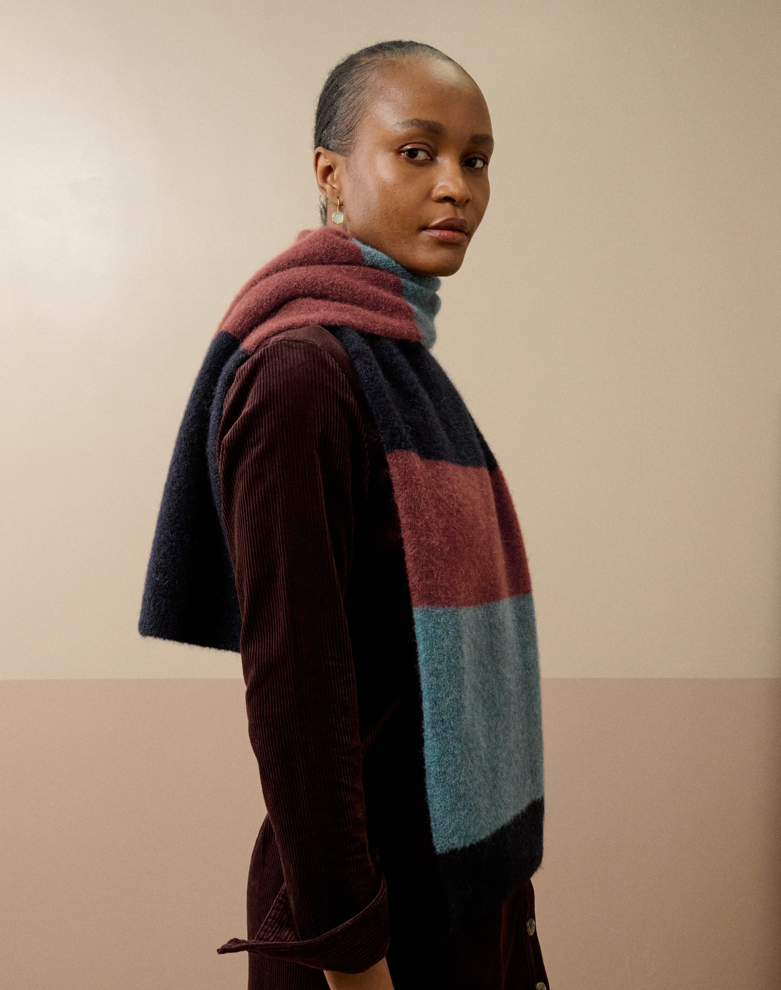 Alpaca Colour Block Scarf in Ink | Brora Clearance