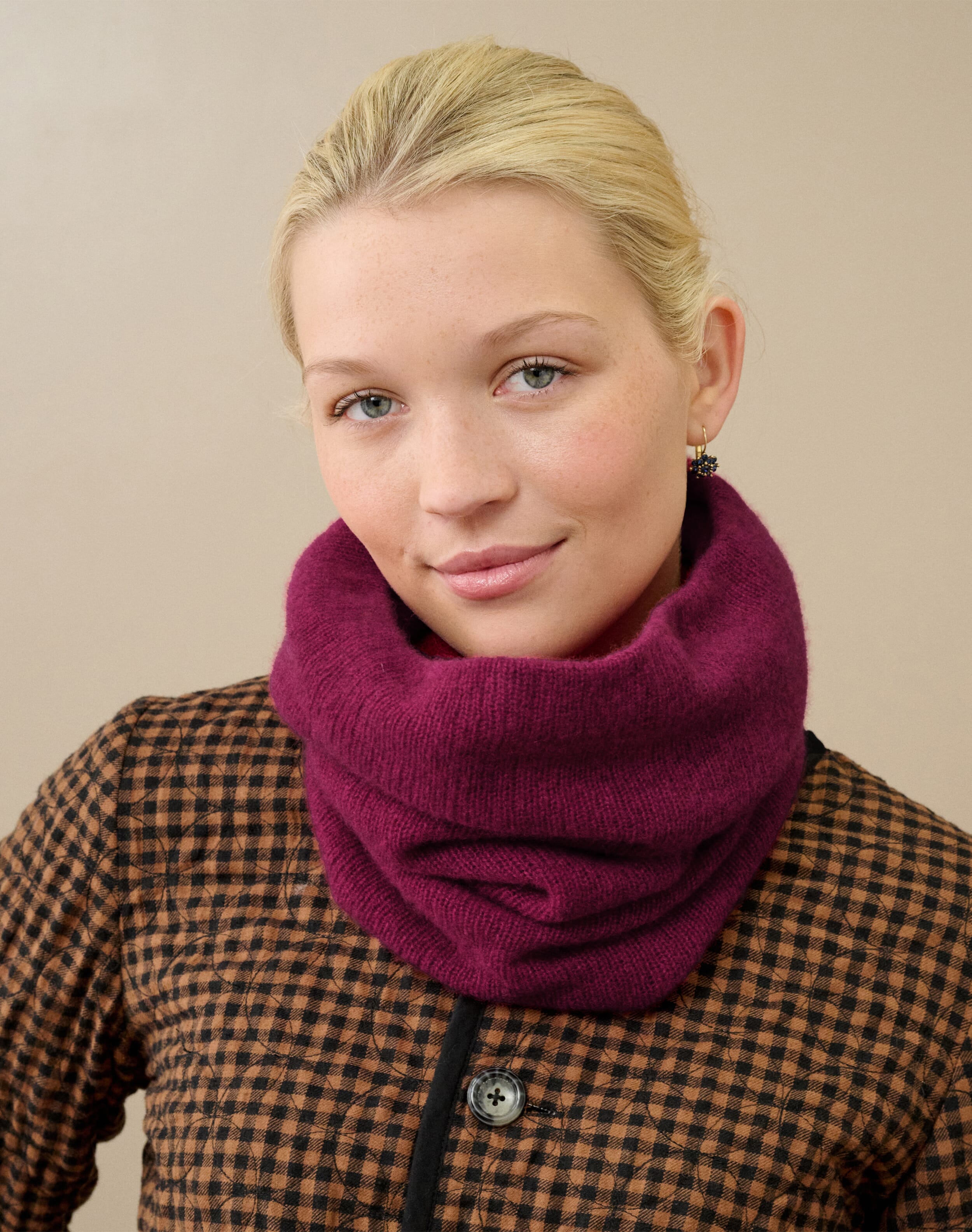 Brora Cashmere Gauzy Snood Ivy - 3