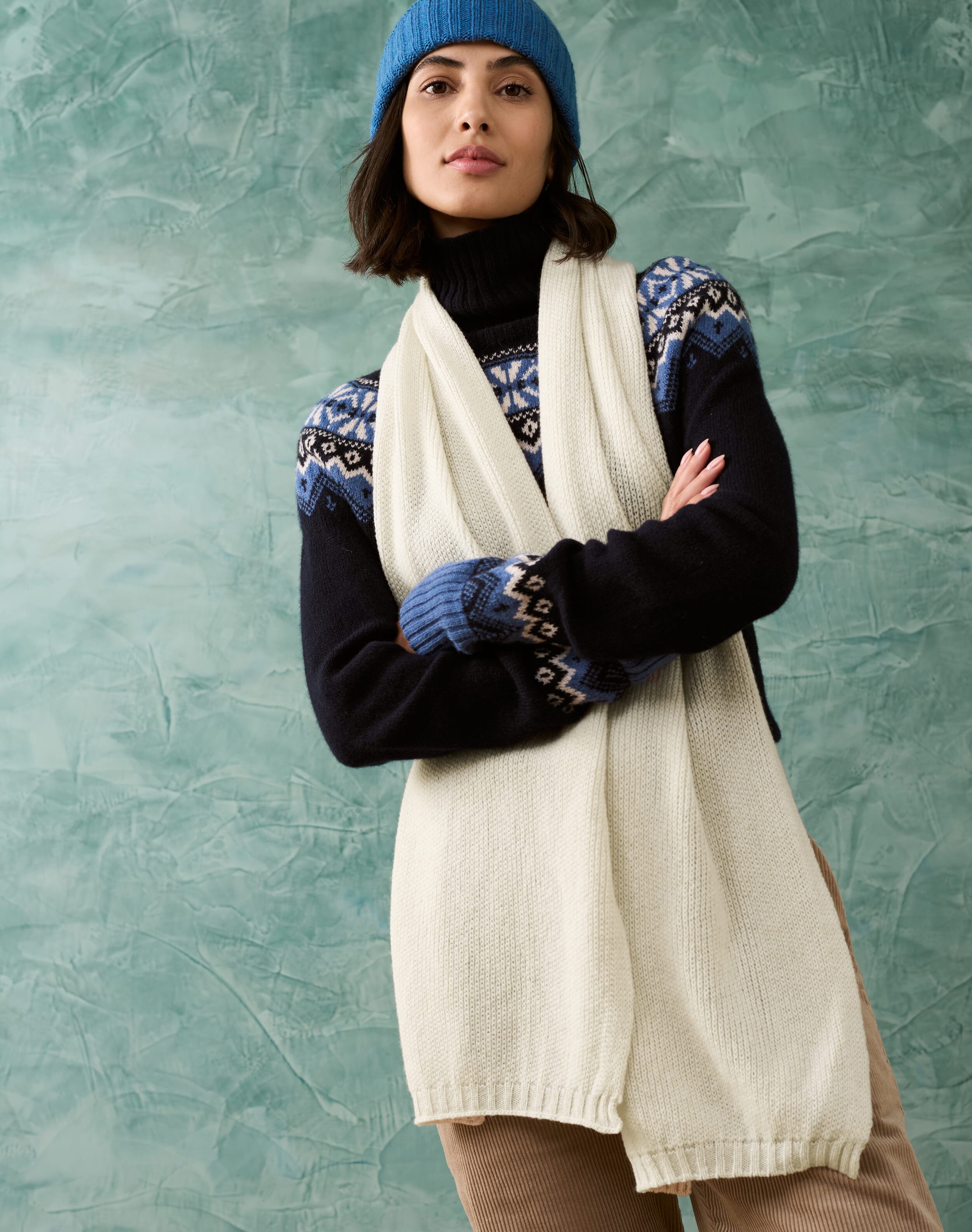 Brora Cashmere Knitted Scarf Swan