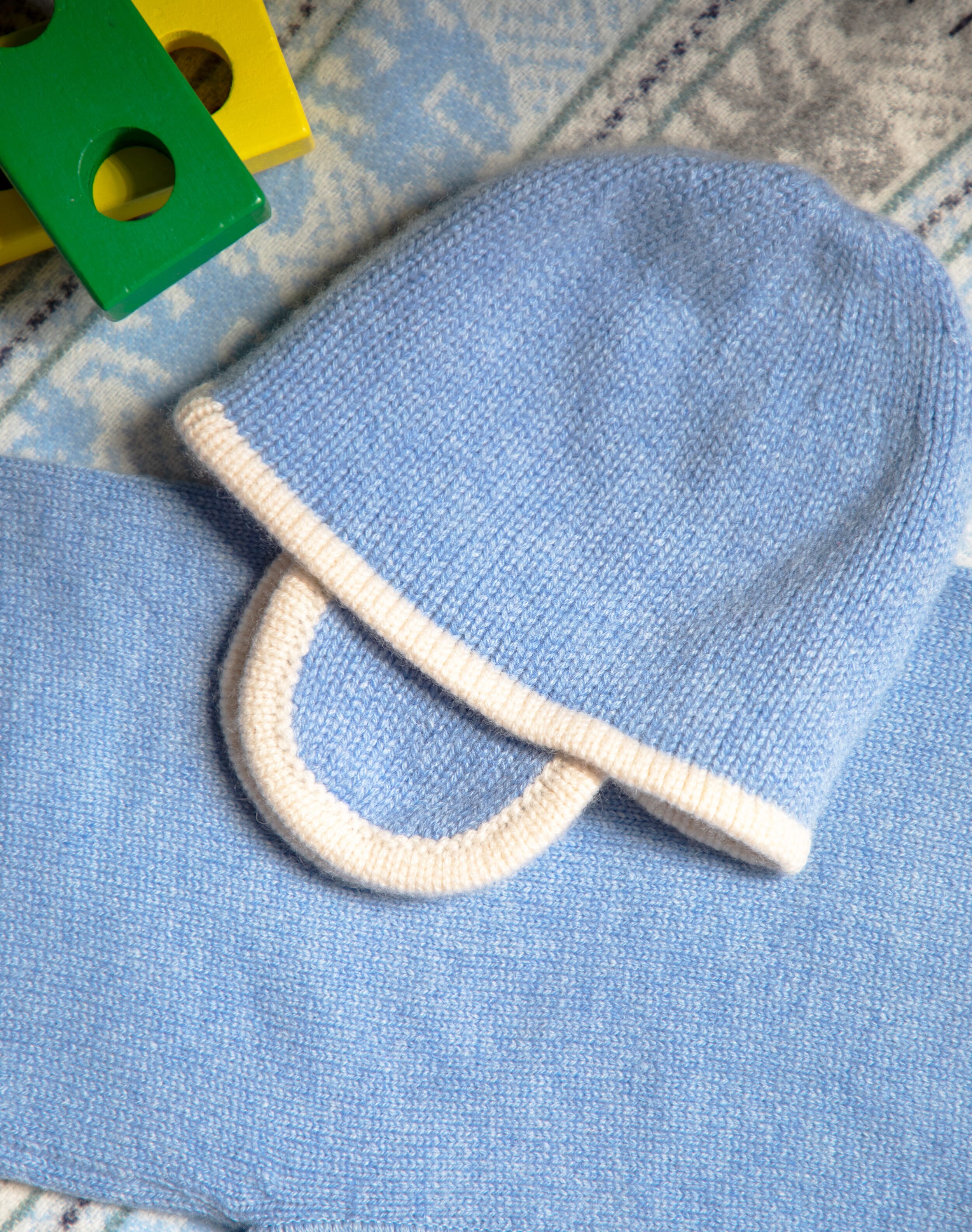 Cashmere Hand Knit Bonnet Pale Blue