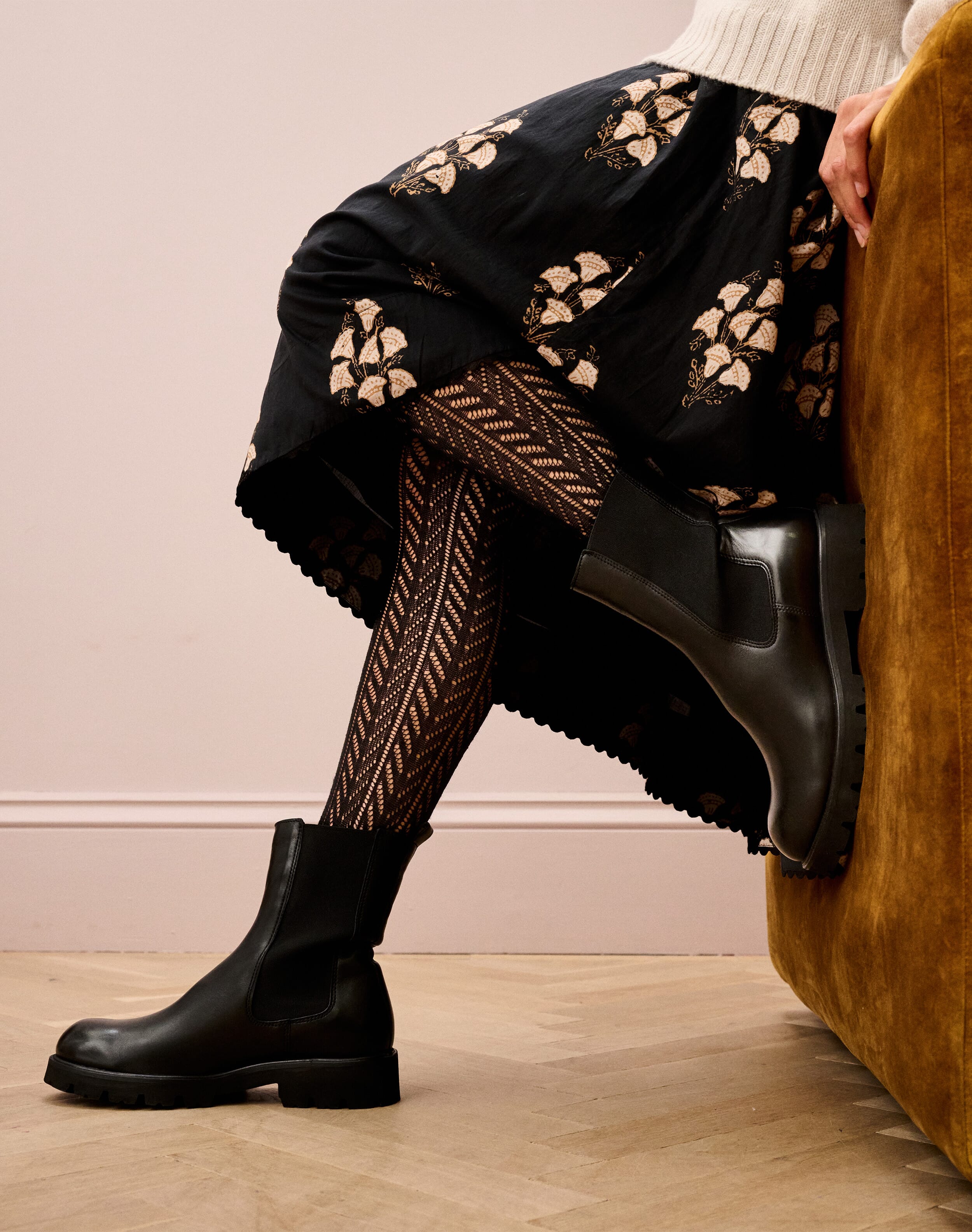 Brora Merino Wool Lace Tights Black